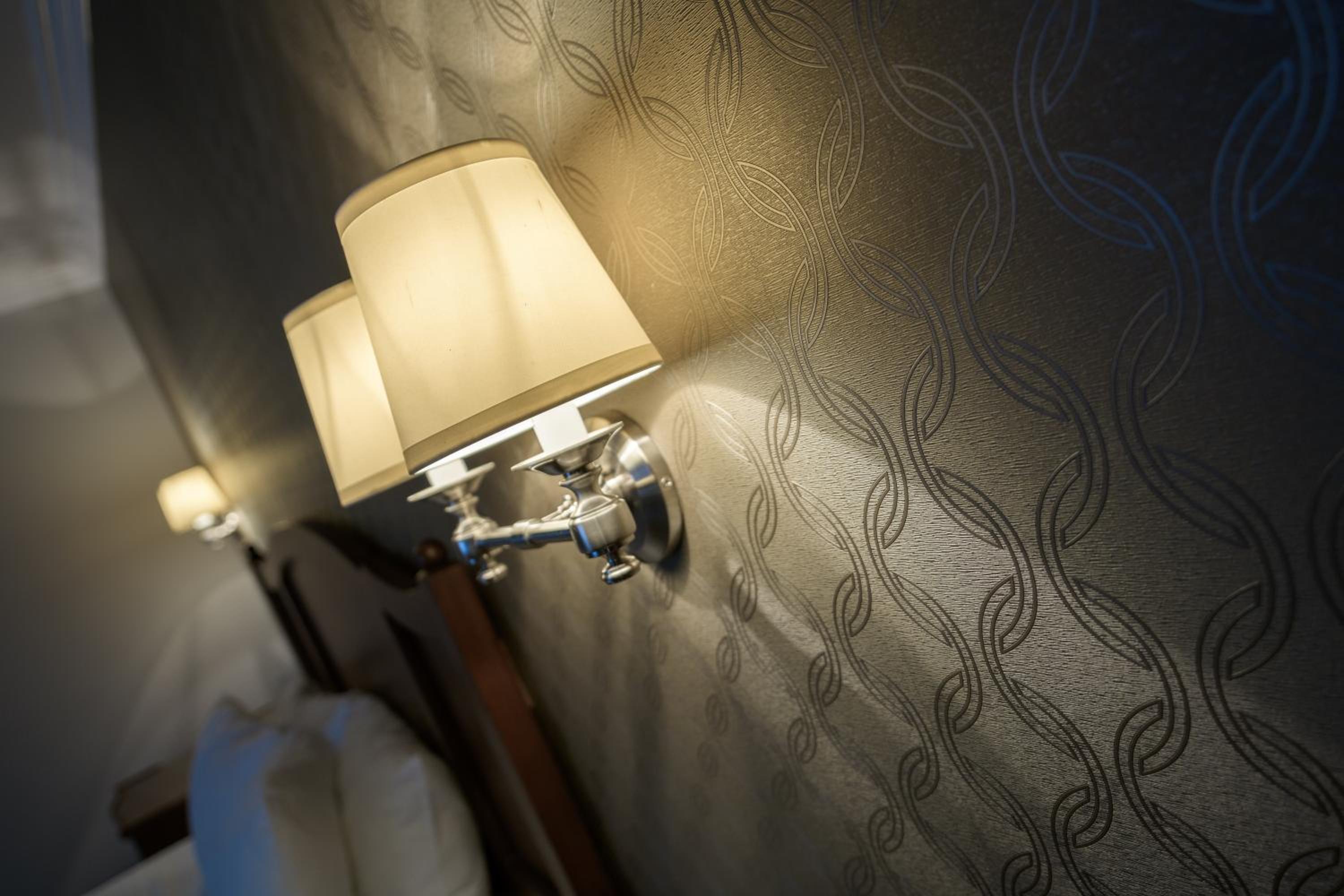 King Room - Disability Access photo 2