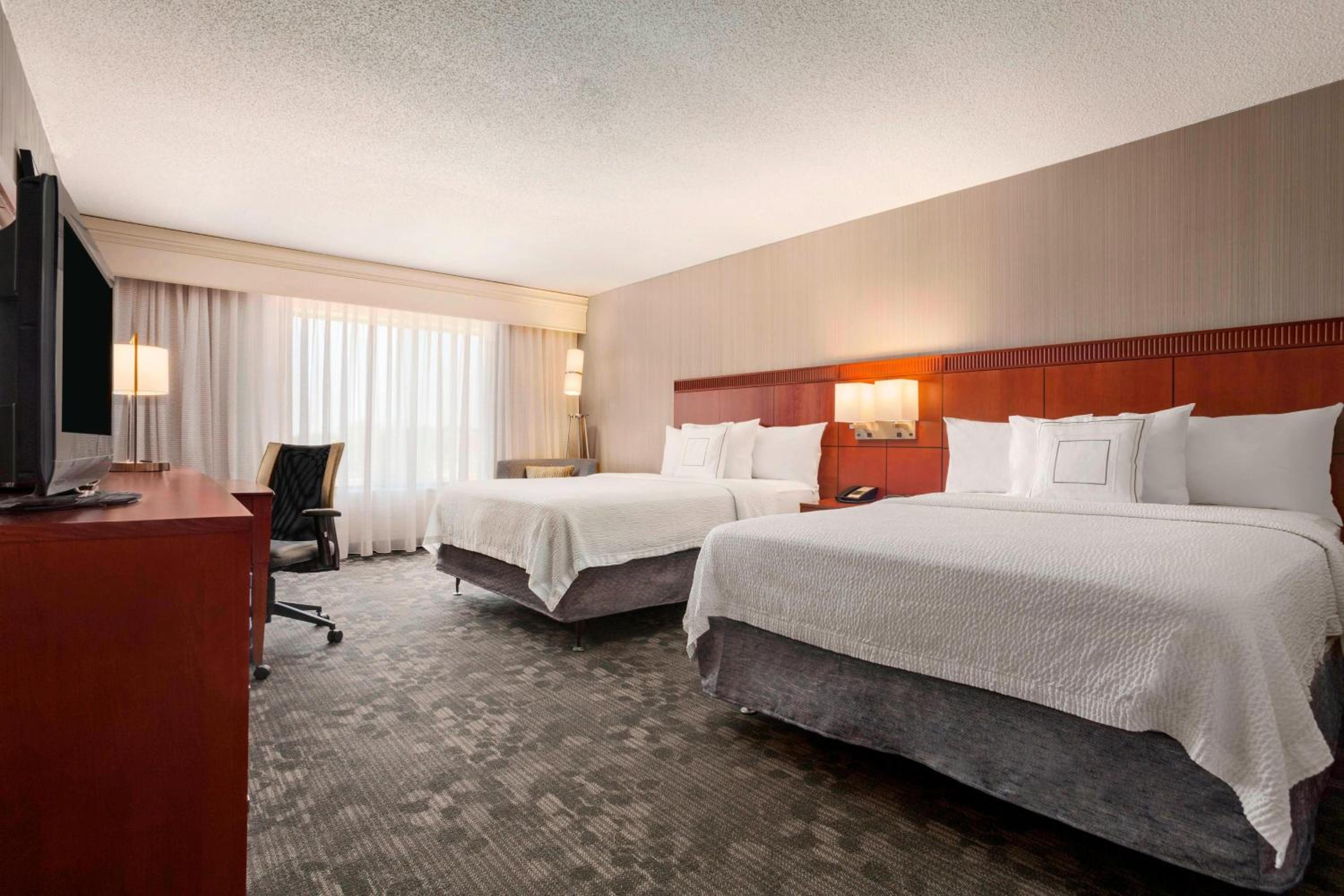 Queen Room with Two Queen Beds - Photo 1