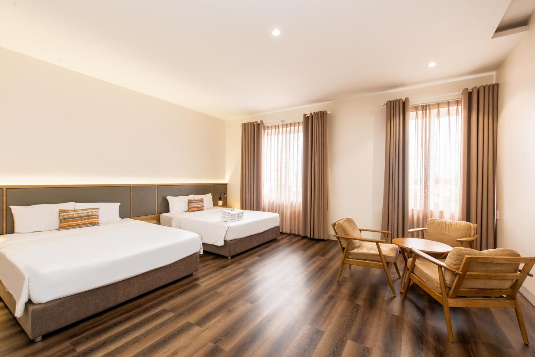 Executive Queen Room with Two Queen Beds photo 1