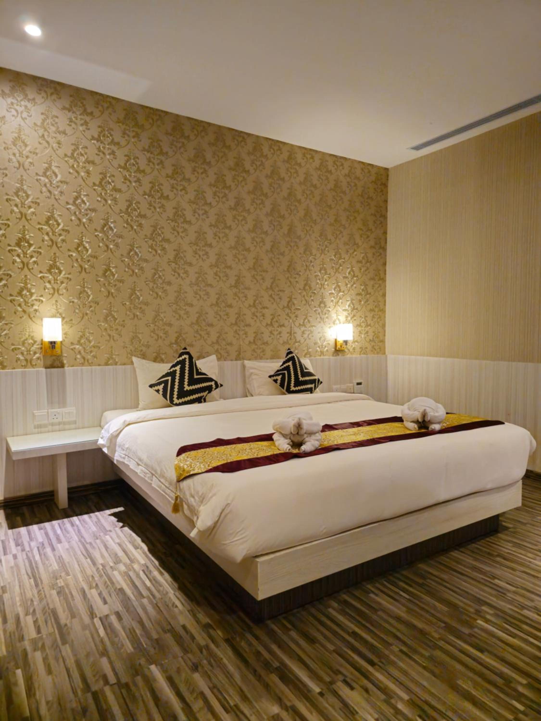 Deluxe Double Room photo 2