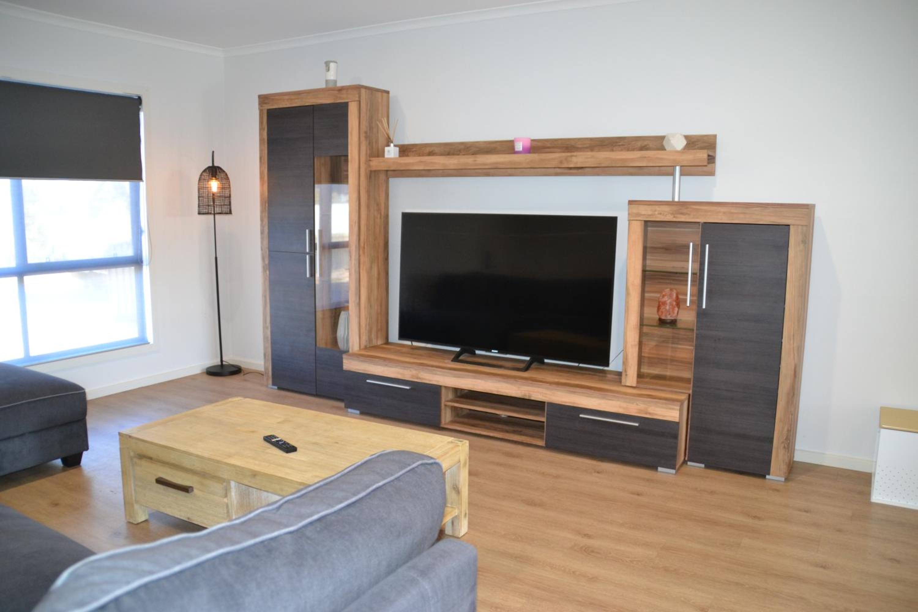 Three-Bedroom House photo 1