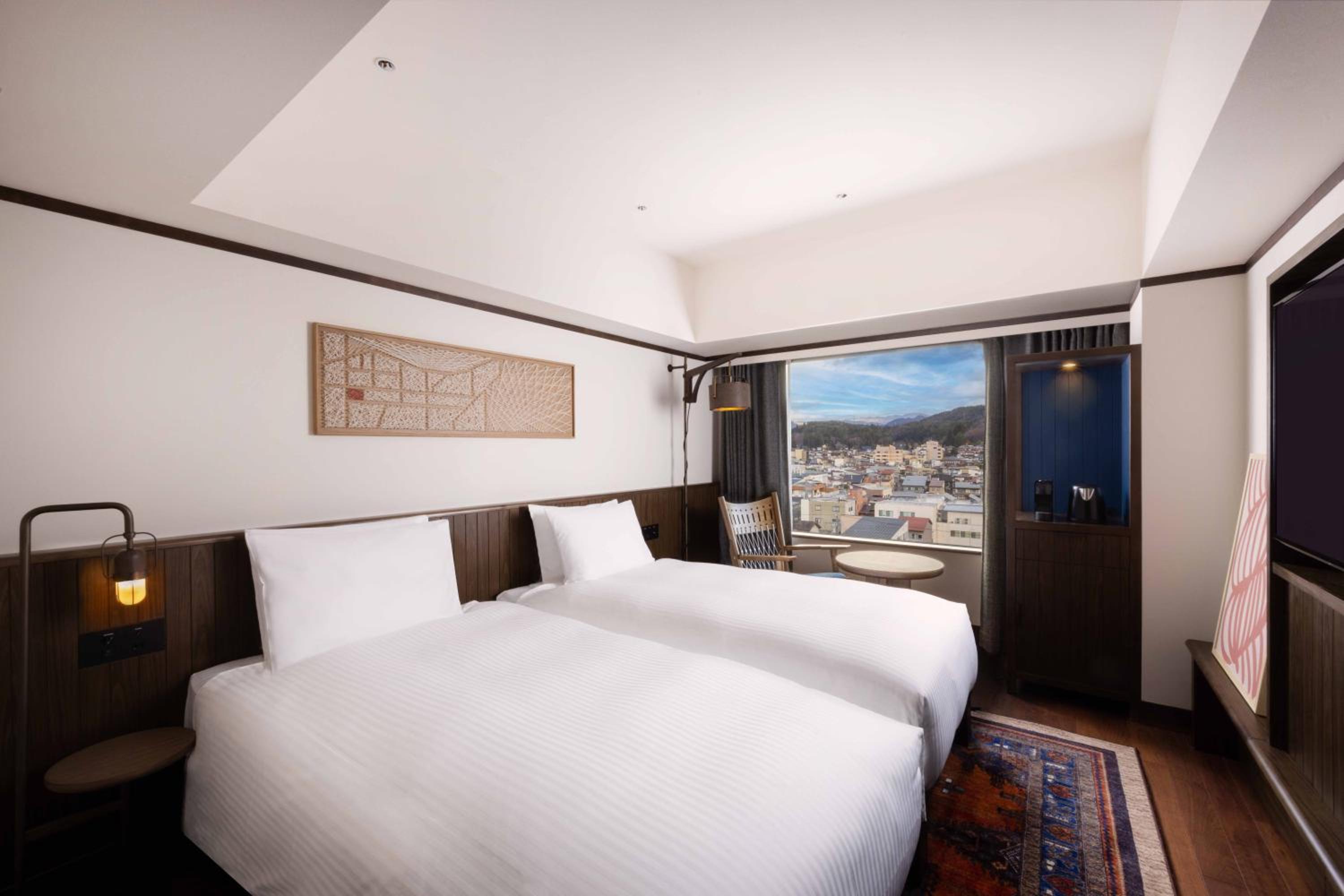 Twin Privilege Room with Afternoon Free Flow Benefits - Non-Smoking - Photo 9