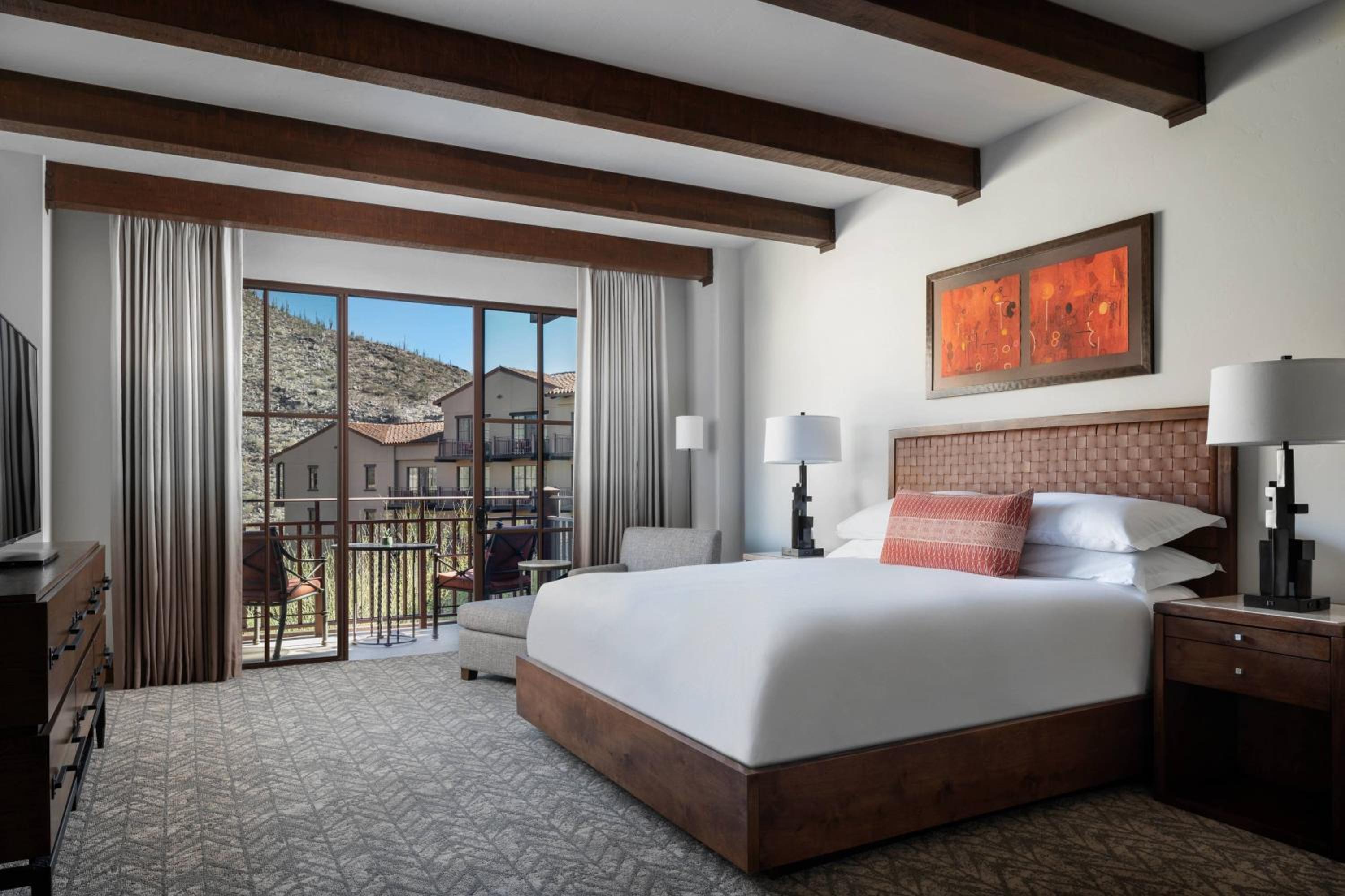 Guest room, 1 King, Ridge View, Balcony - Photo 1