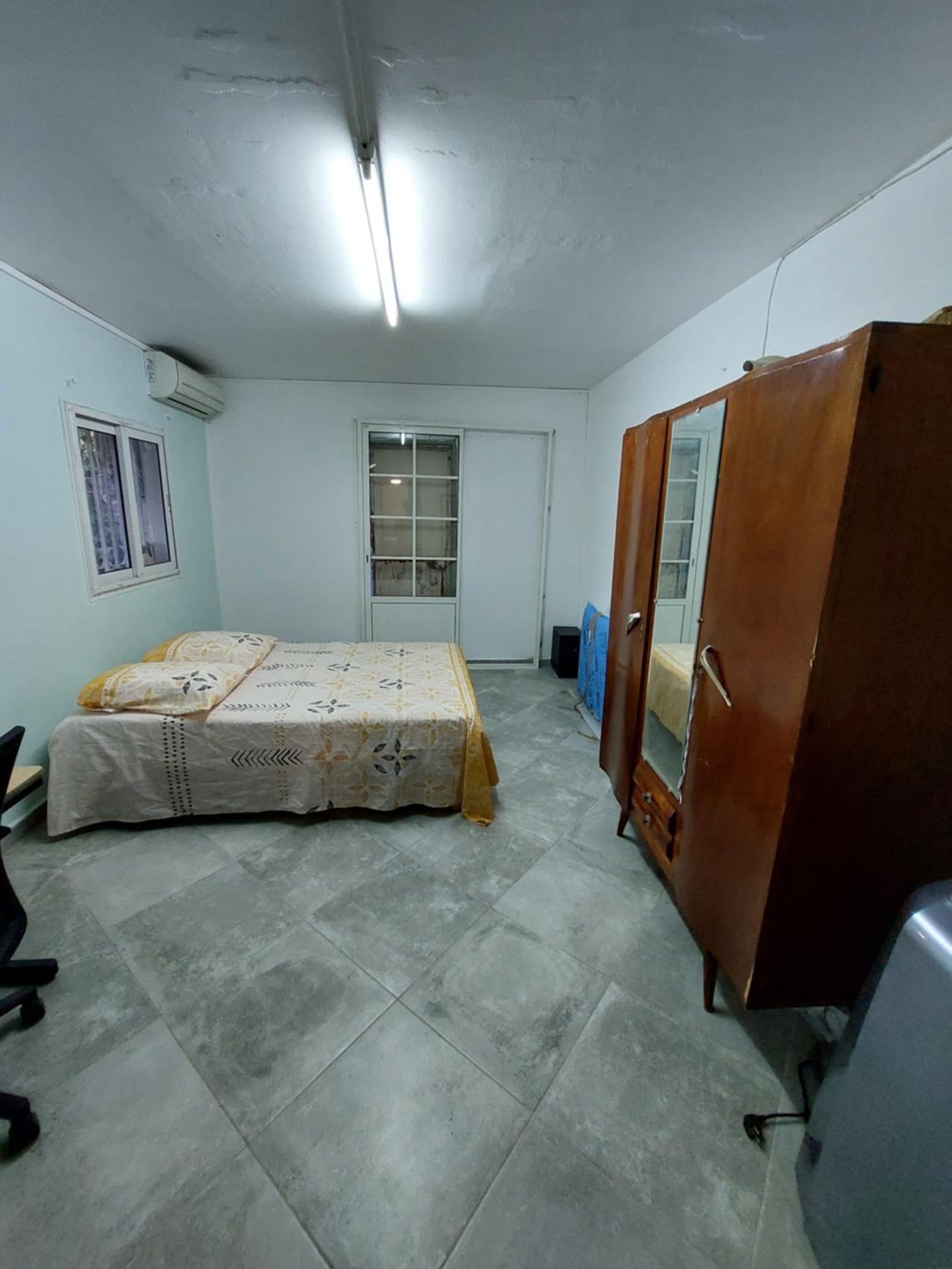 Four-Bedroom House photo 1
