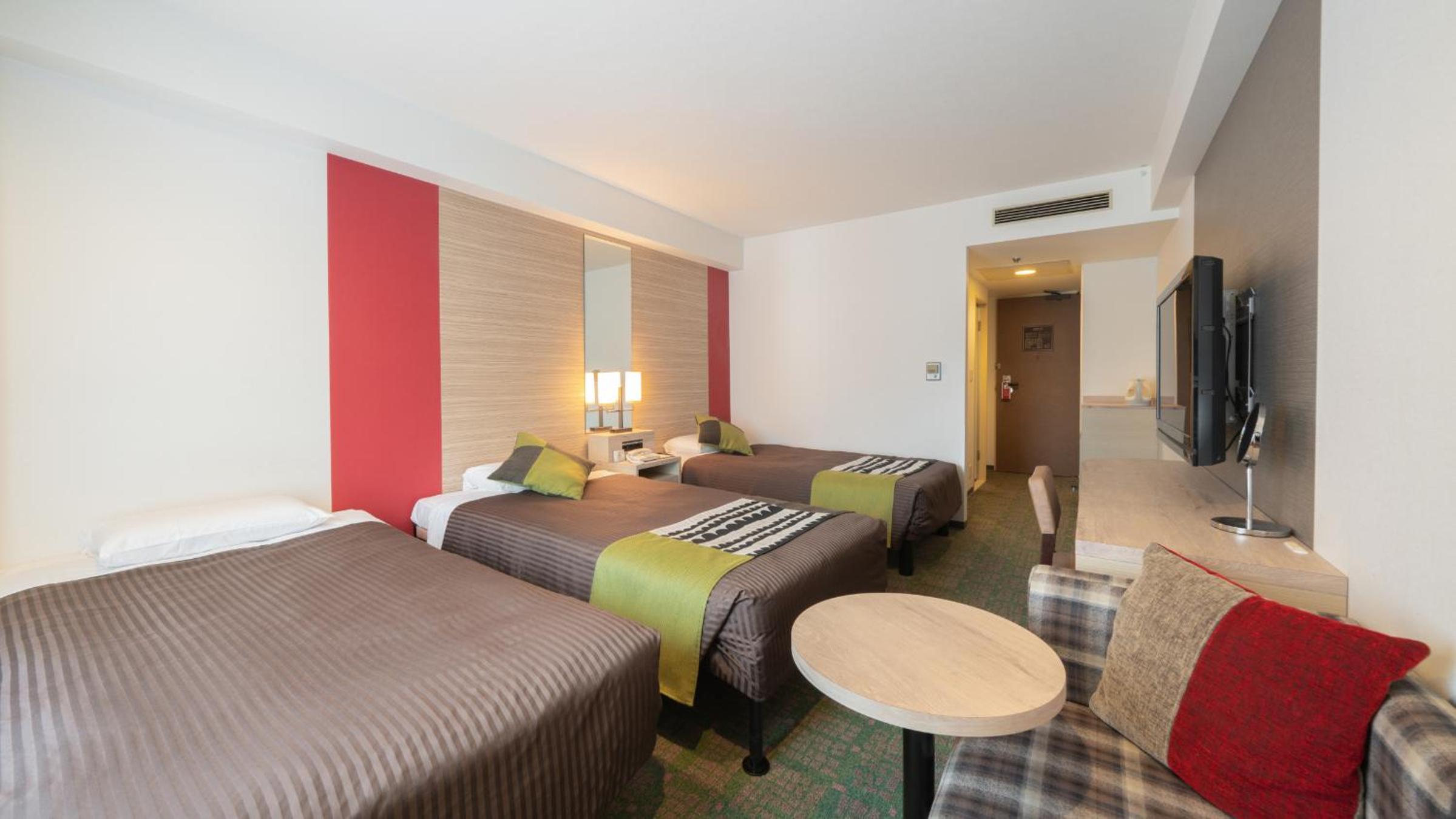 Moderate Triple Room - Non-Smoking - Photo 4