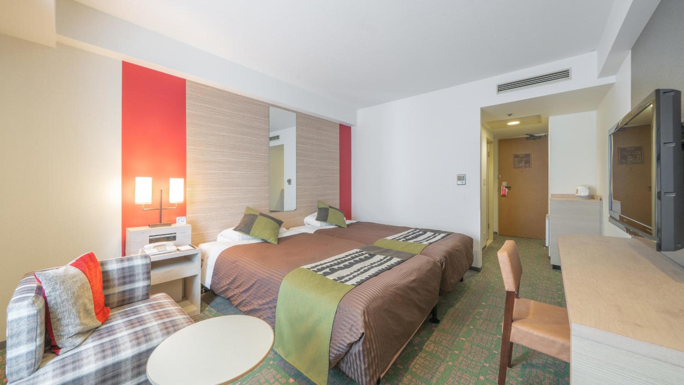 Moderate Twin Room - Non-Smoking - Photo 8