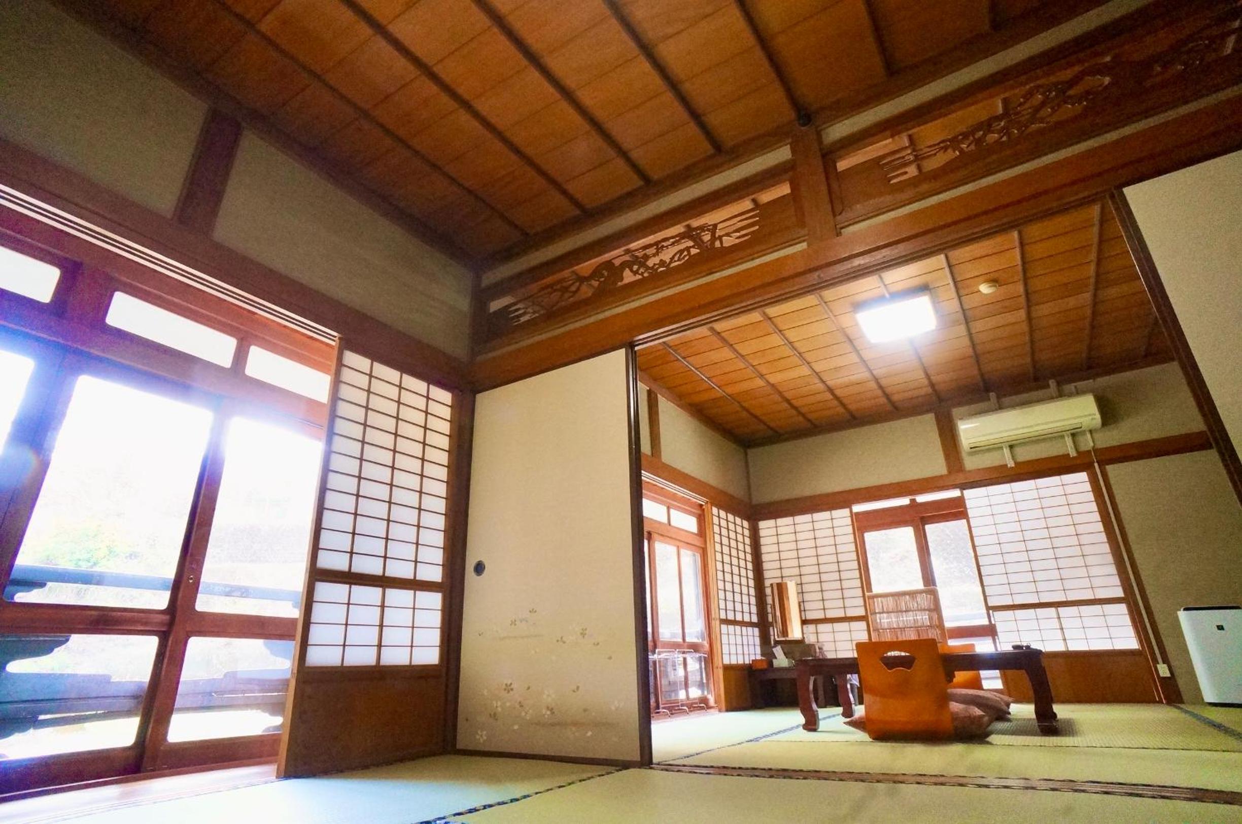 Japanese-Style Superior Family Room with Shared Bathroom - Non-Smoking(Adult Only) photo 2