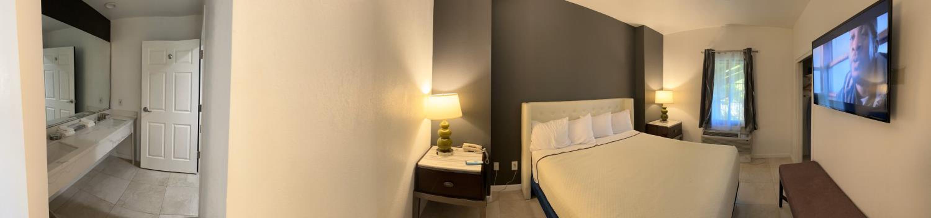 Junior King Suite with Spa Bath - Non-Smoking - Photo 7
