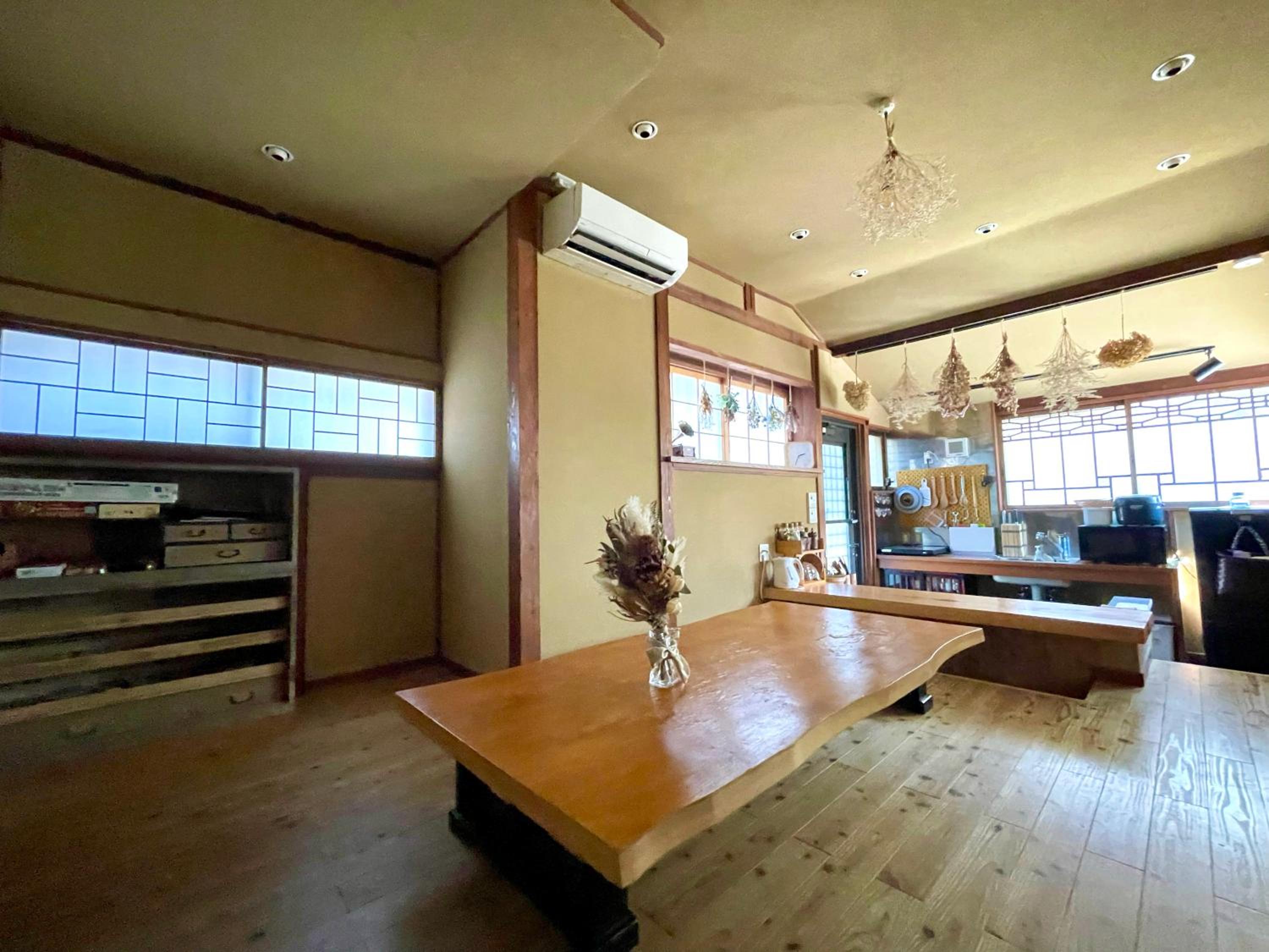 Family Room - Photo 12