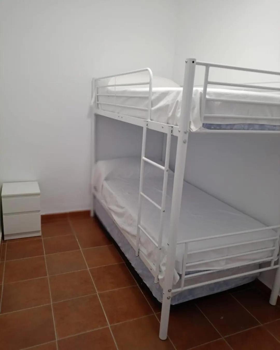 Villa de Tres Habitaciones