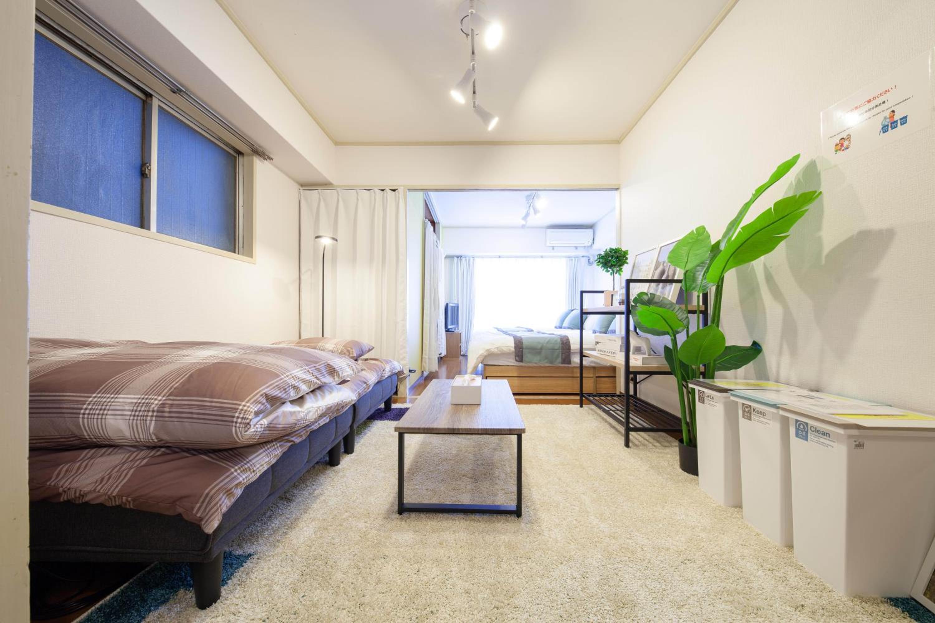 One-Bedroom Apartment photo 2
