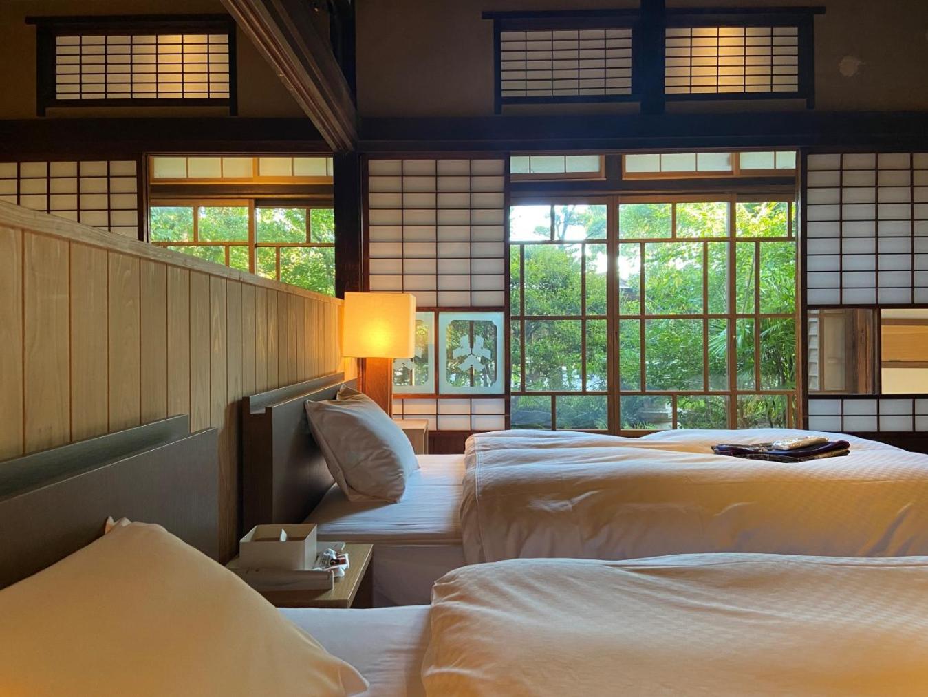 Standard Twin Room - Photo 6