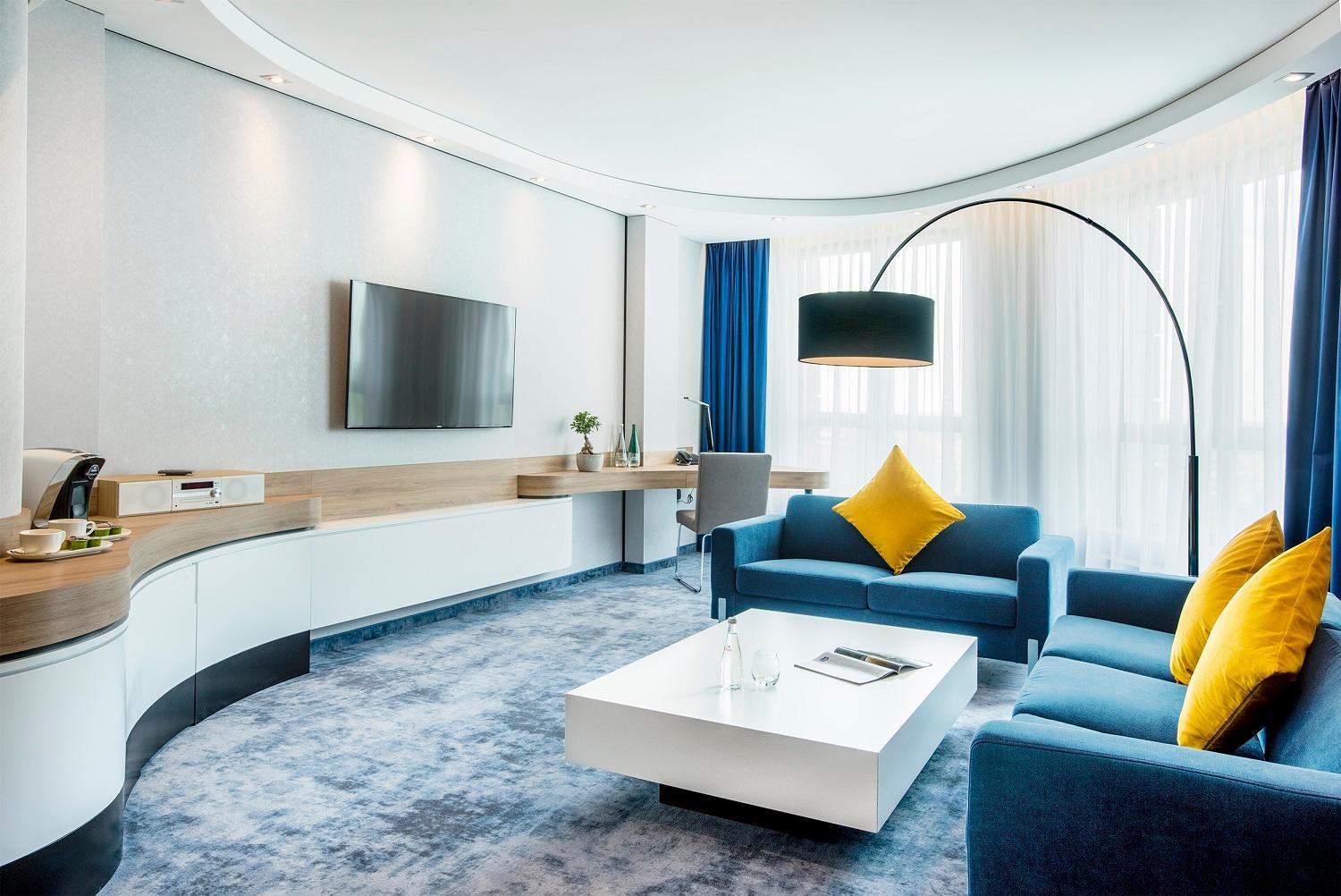 Suite 1 King Bed, 59 Sqm, Free Wifi, Working/Living Area, Bathroom With Shower, Smart Tv