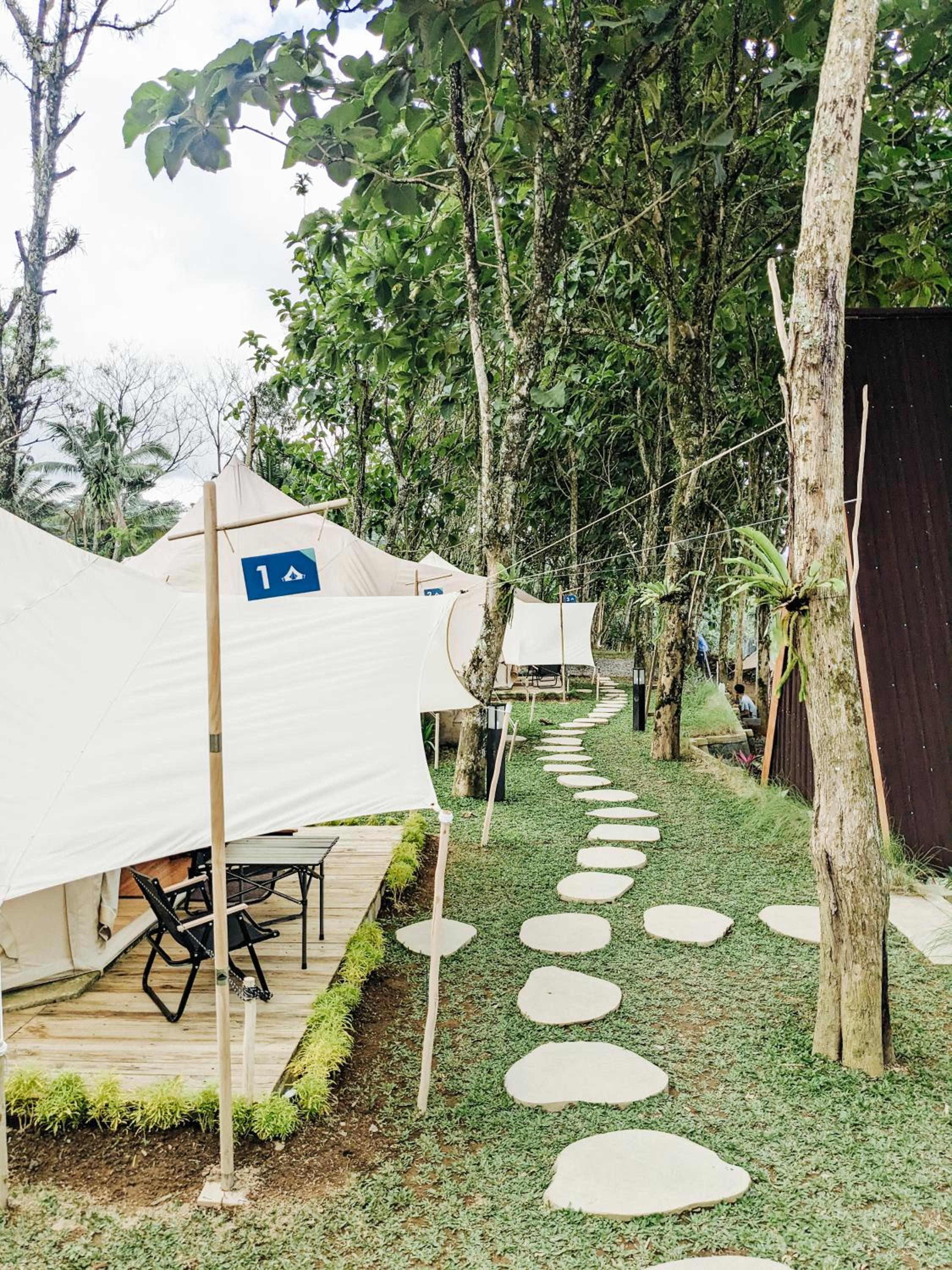 Tent - Photo 10