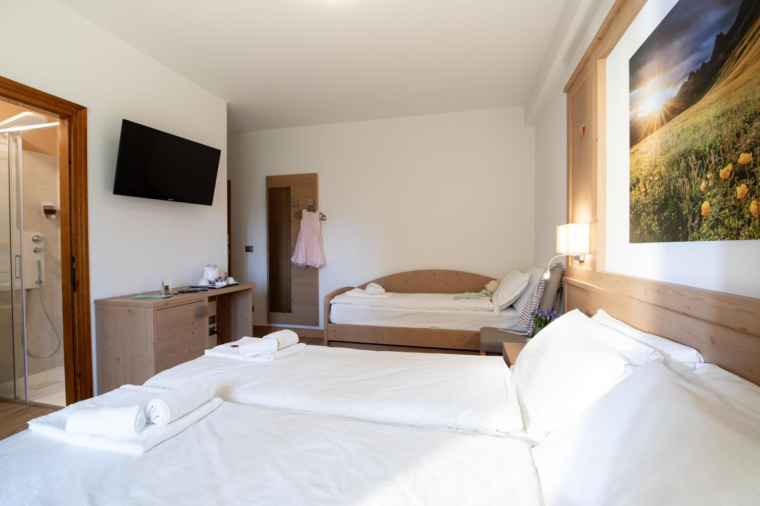Superior Triple Room - Photo 1