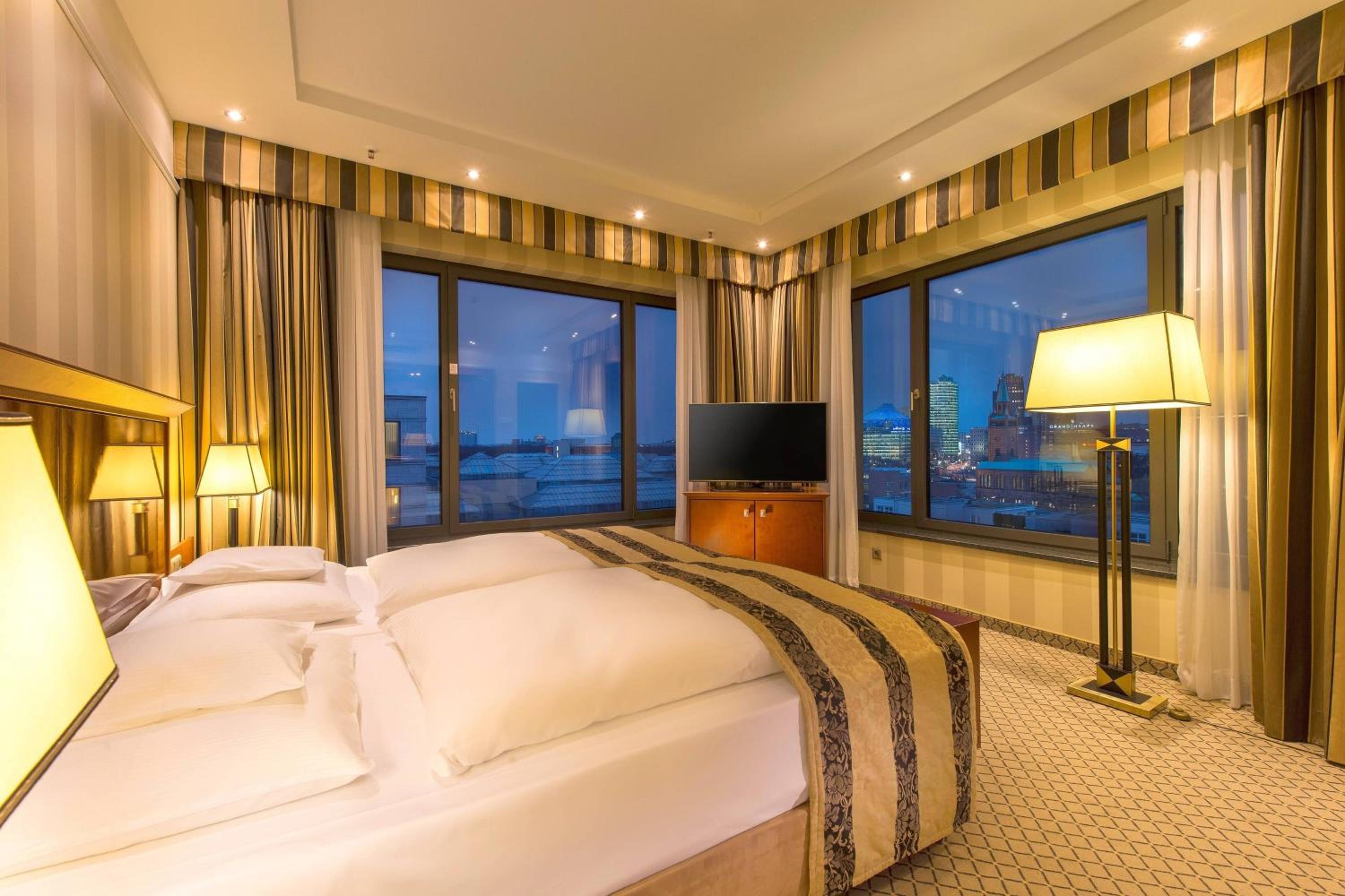 Superior Suite, 1 Bedroom Suite, 1 King