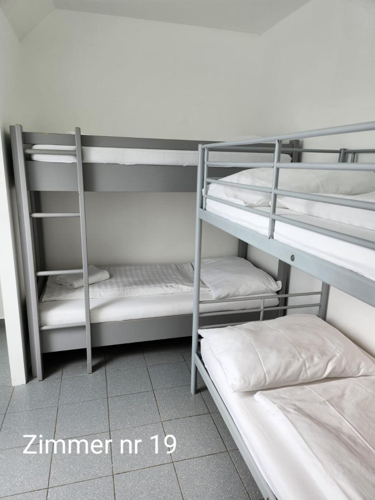 Eight bed Room