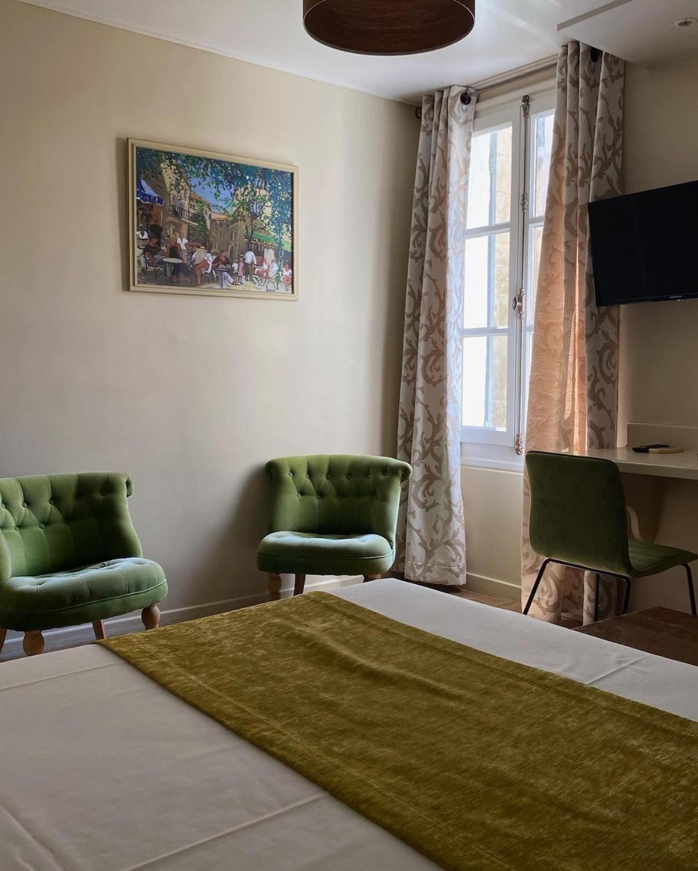 Double Room - Photo 1