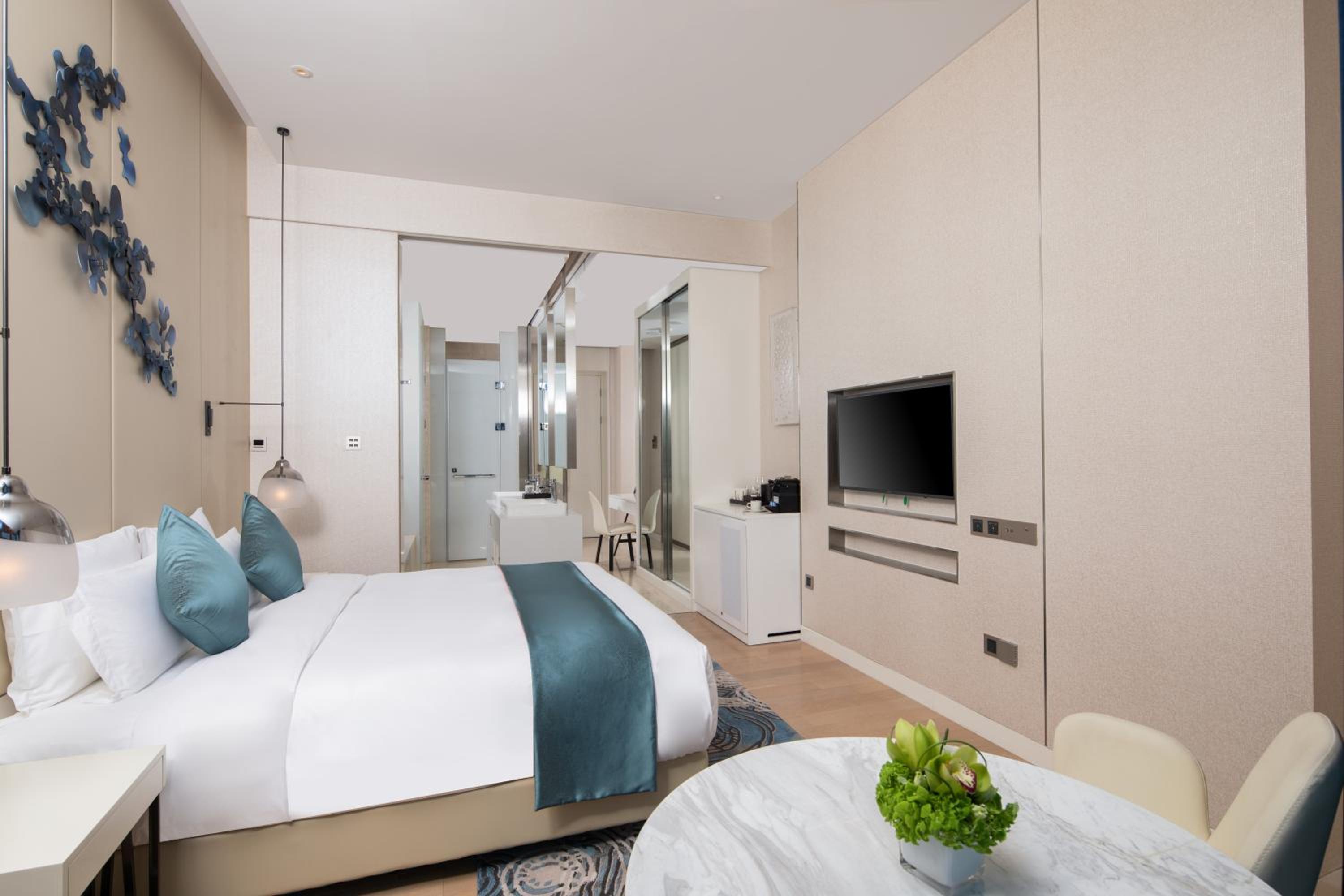 Executive King Bedroom