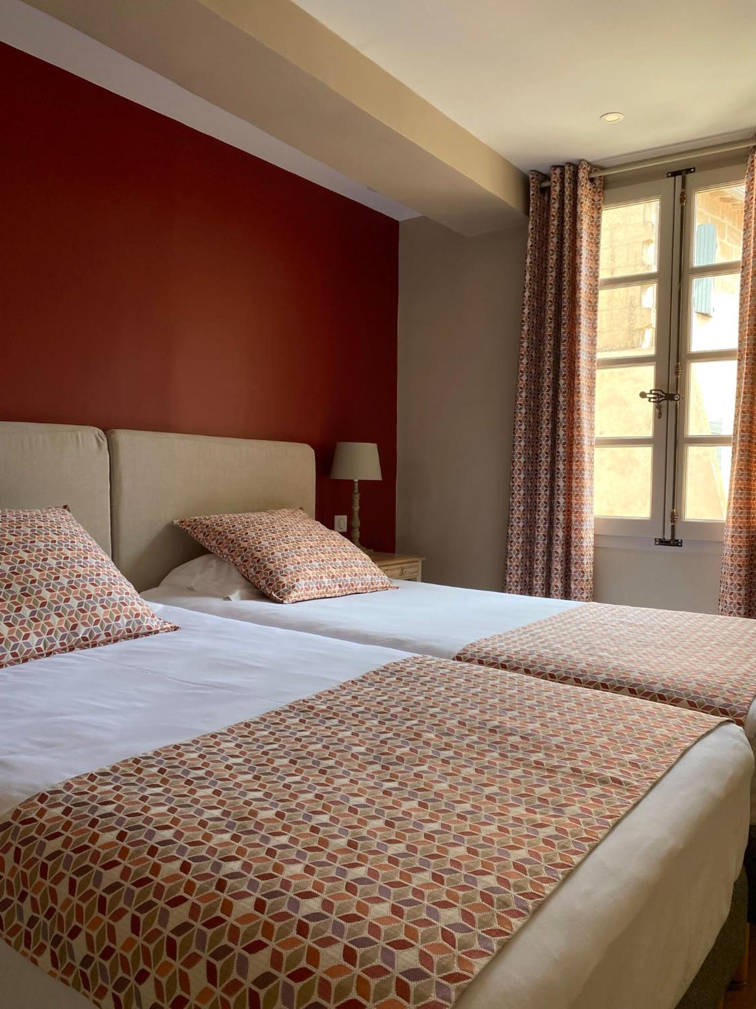 Superior Twin Room - Photo 12