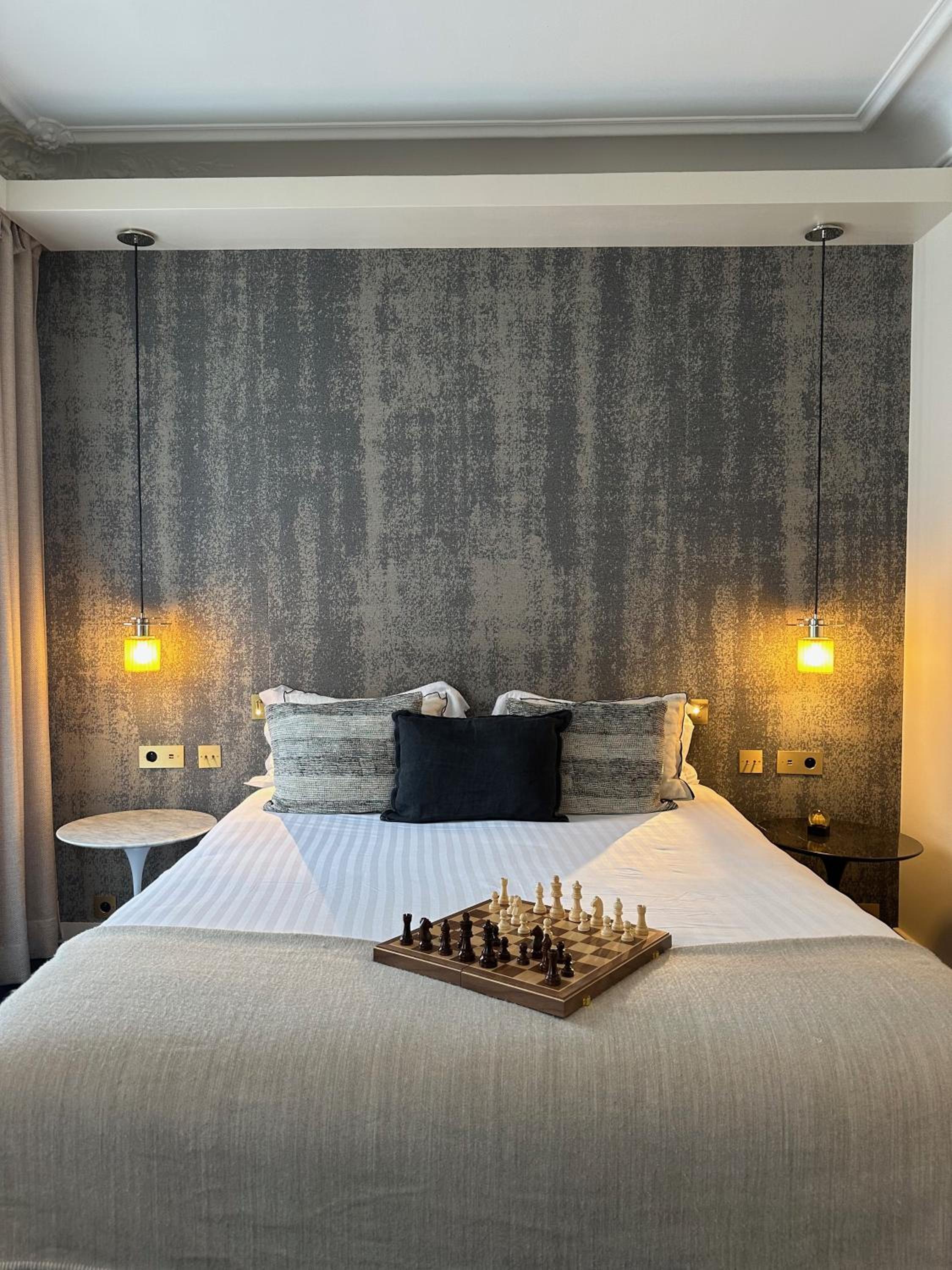 Deluxe Family Suite photo 2
