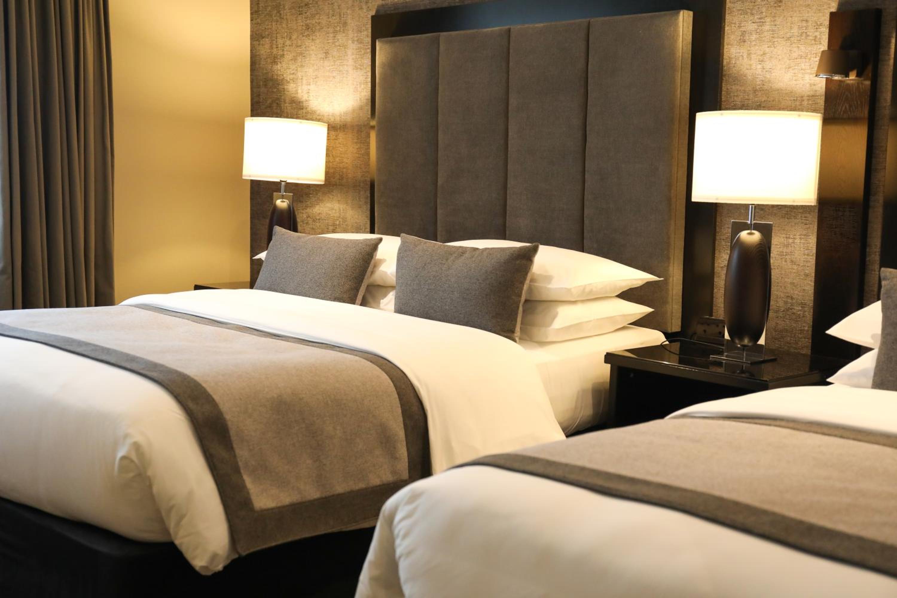 Standard Double or Twin Room - Photo 1