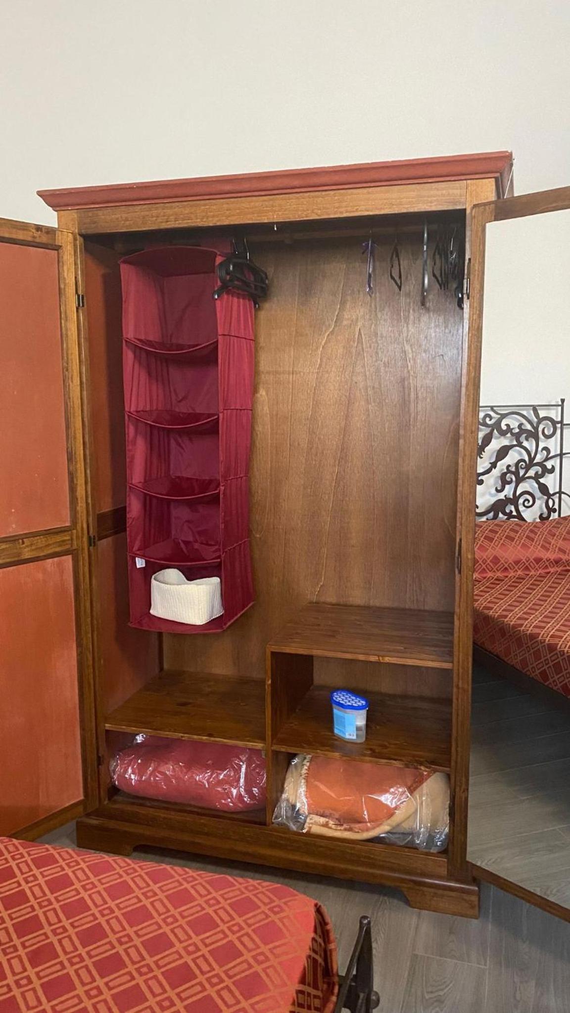 One-Bedroom House photo 2
