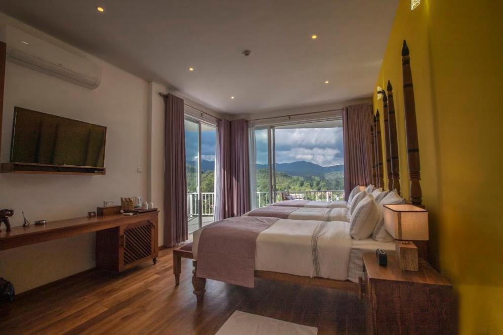 Deluxe superior Triple Room With Mountain View