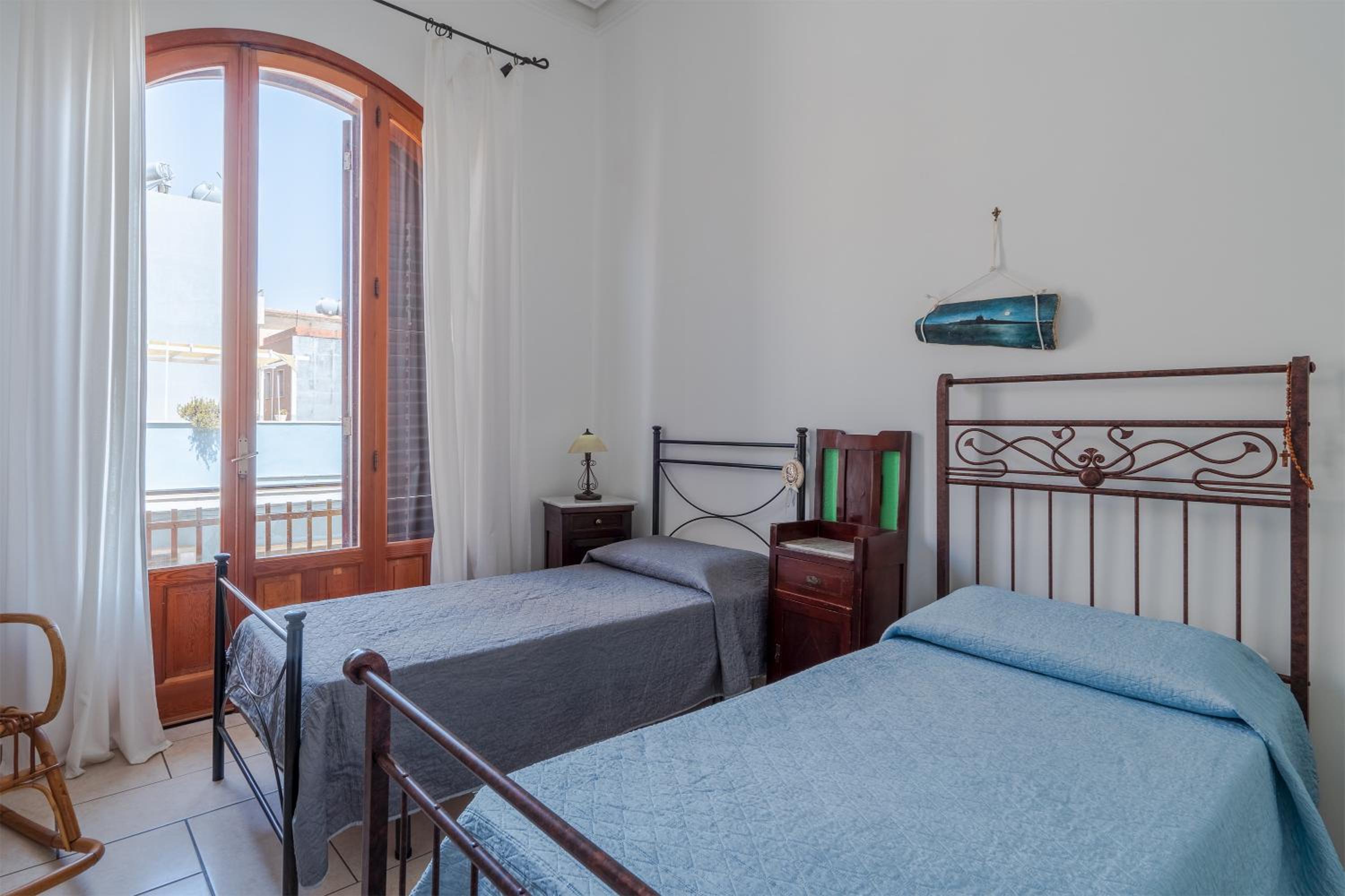 Two-Bedroom Deluxe Apartment with Ocean View photo 3