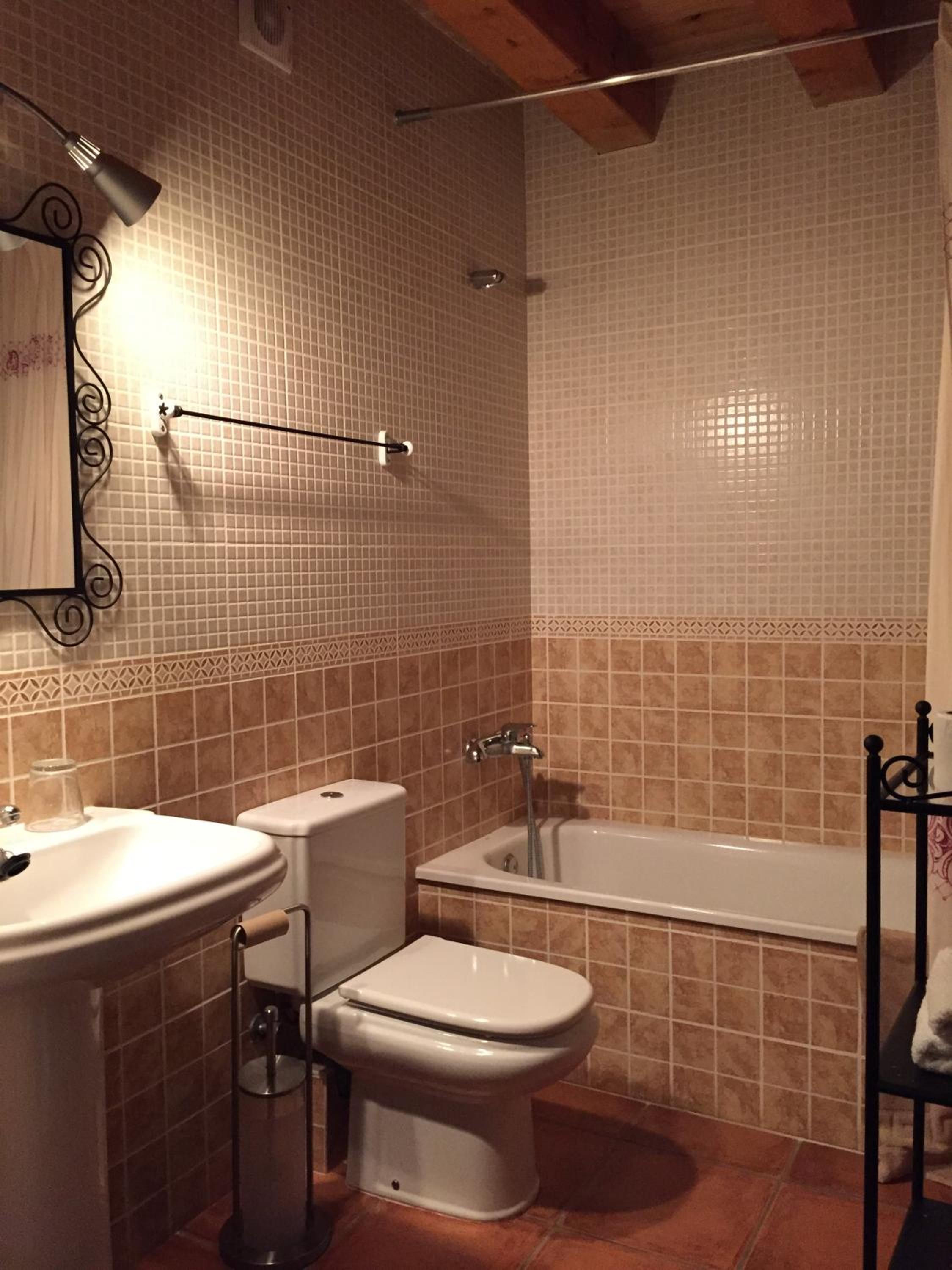 Double Room (2 Adults + 1 Child ) photo 3