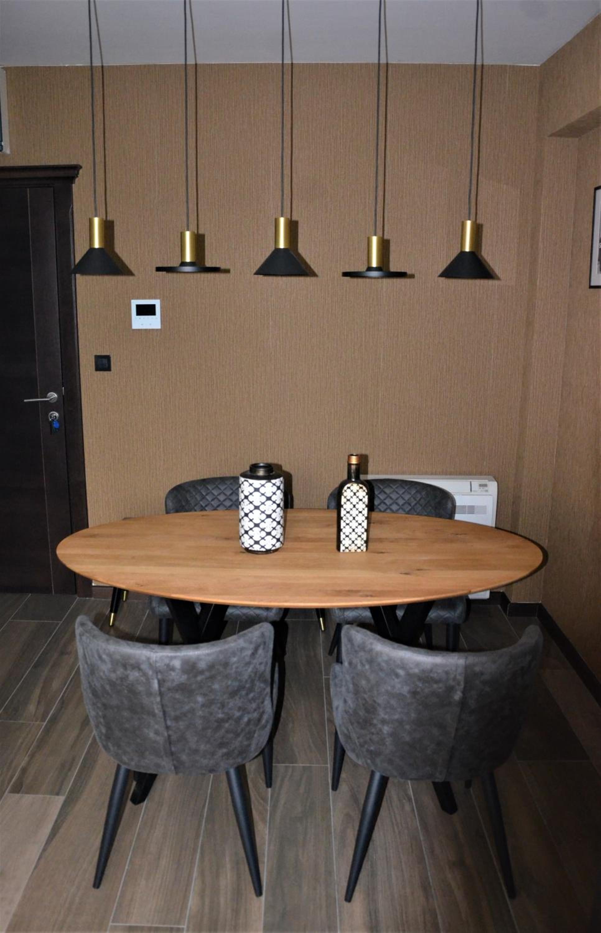 Suite with Balcony - Photo 9