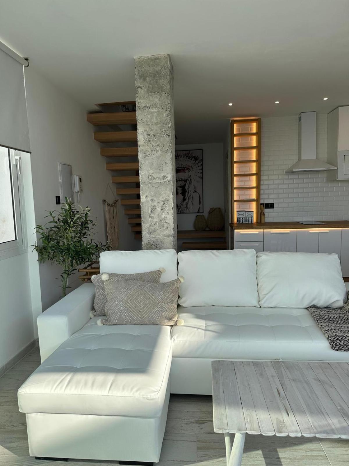 Apartamento con vista al mar