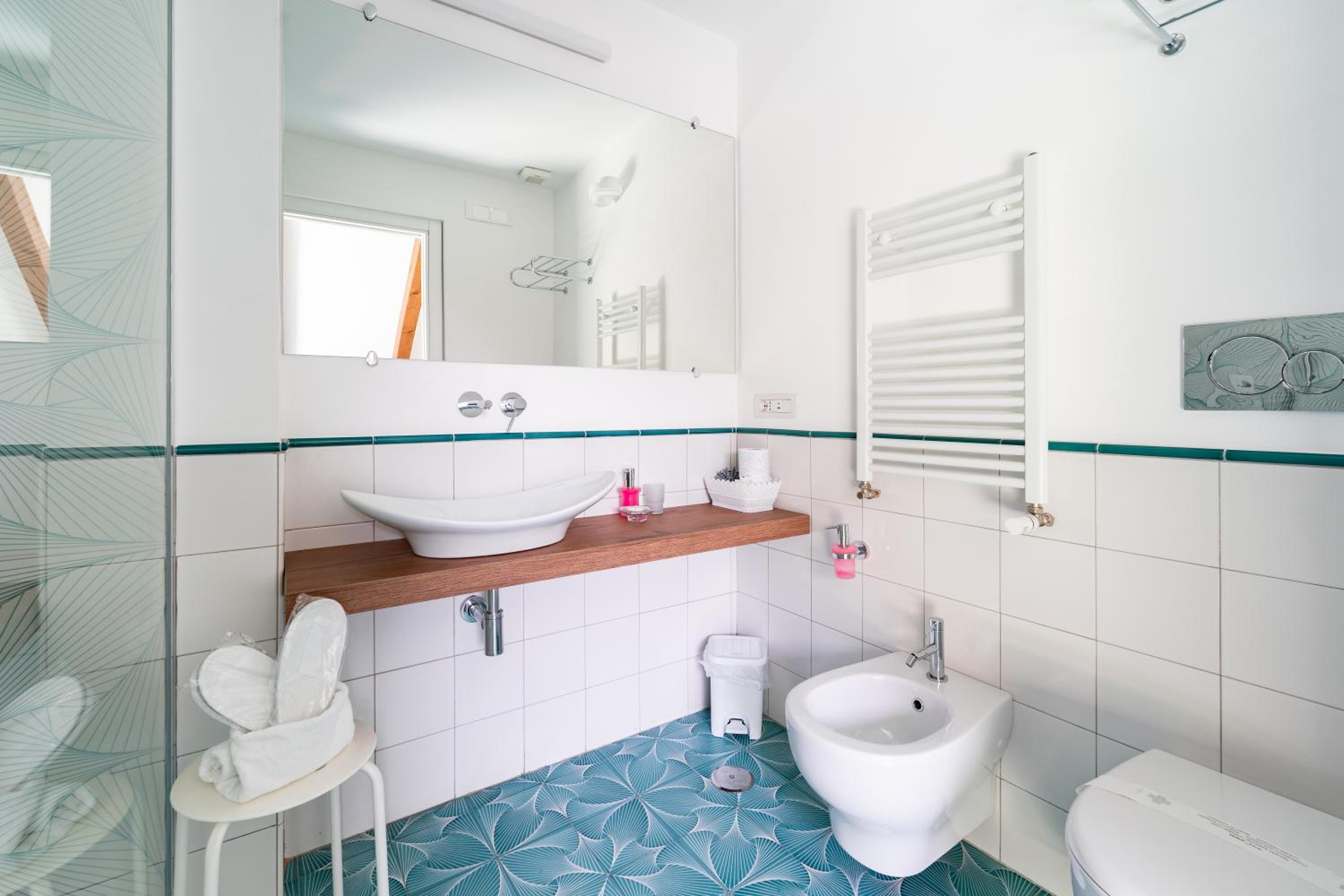 Deluxe Double Room With Terrace And Sea View photo 2