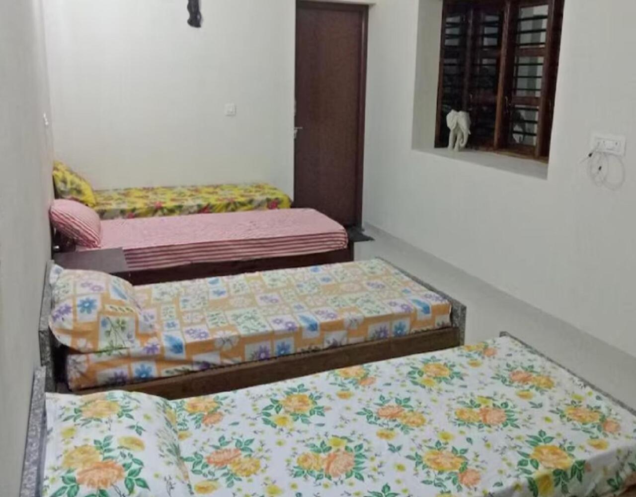 Bed In 6-Bed Dormitory Room photo 3