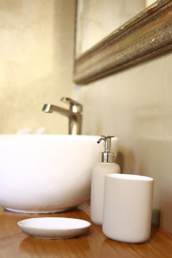 Double Room with Private Bathroom photo 3