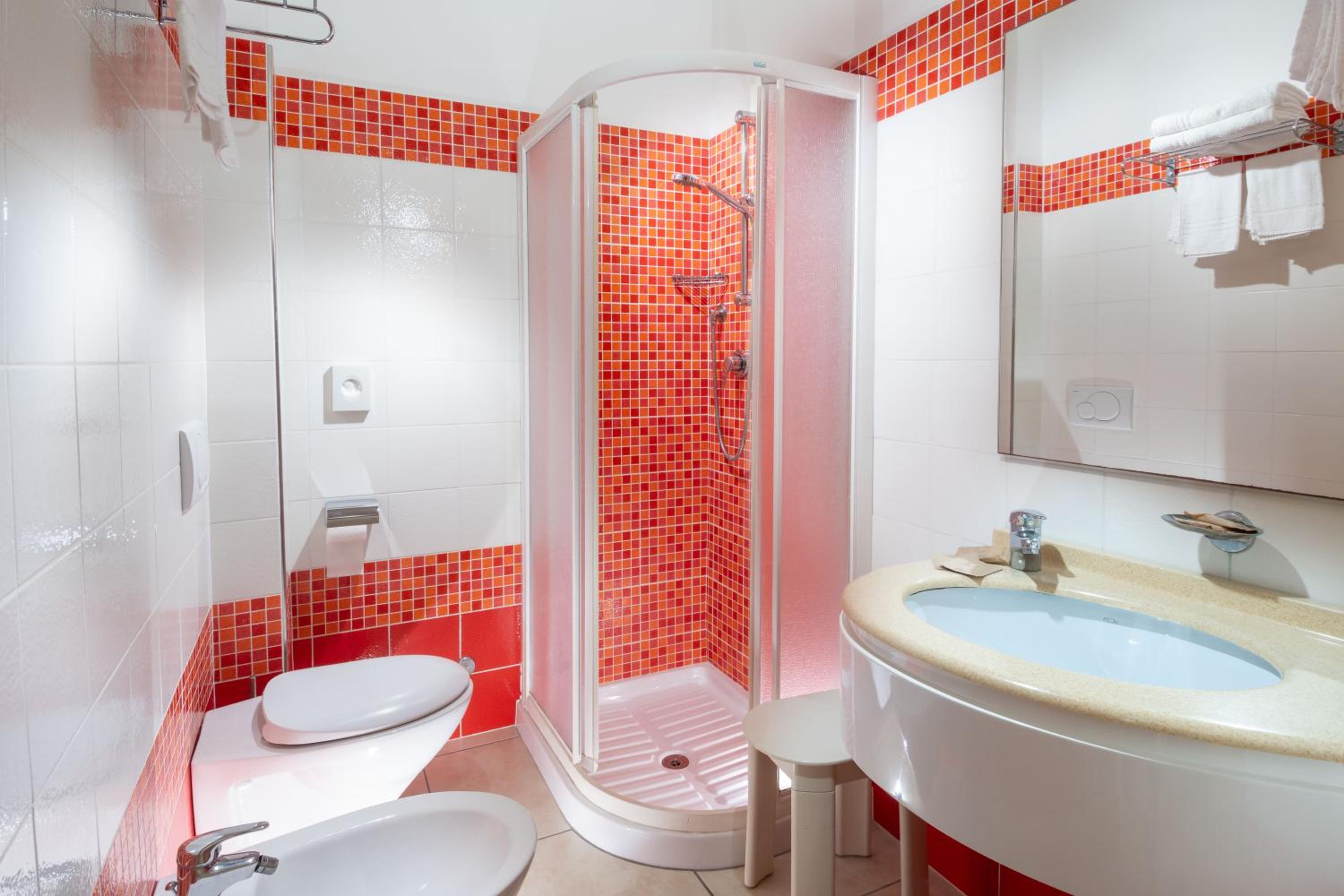Superior Triple Room photo 2