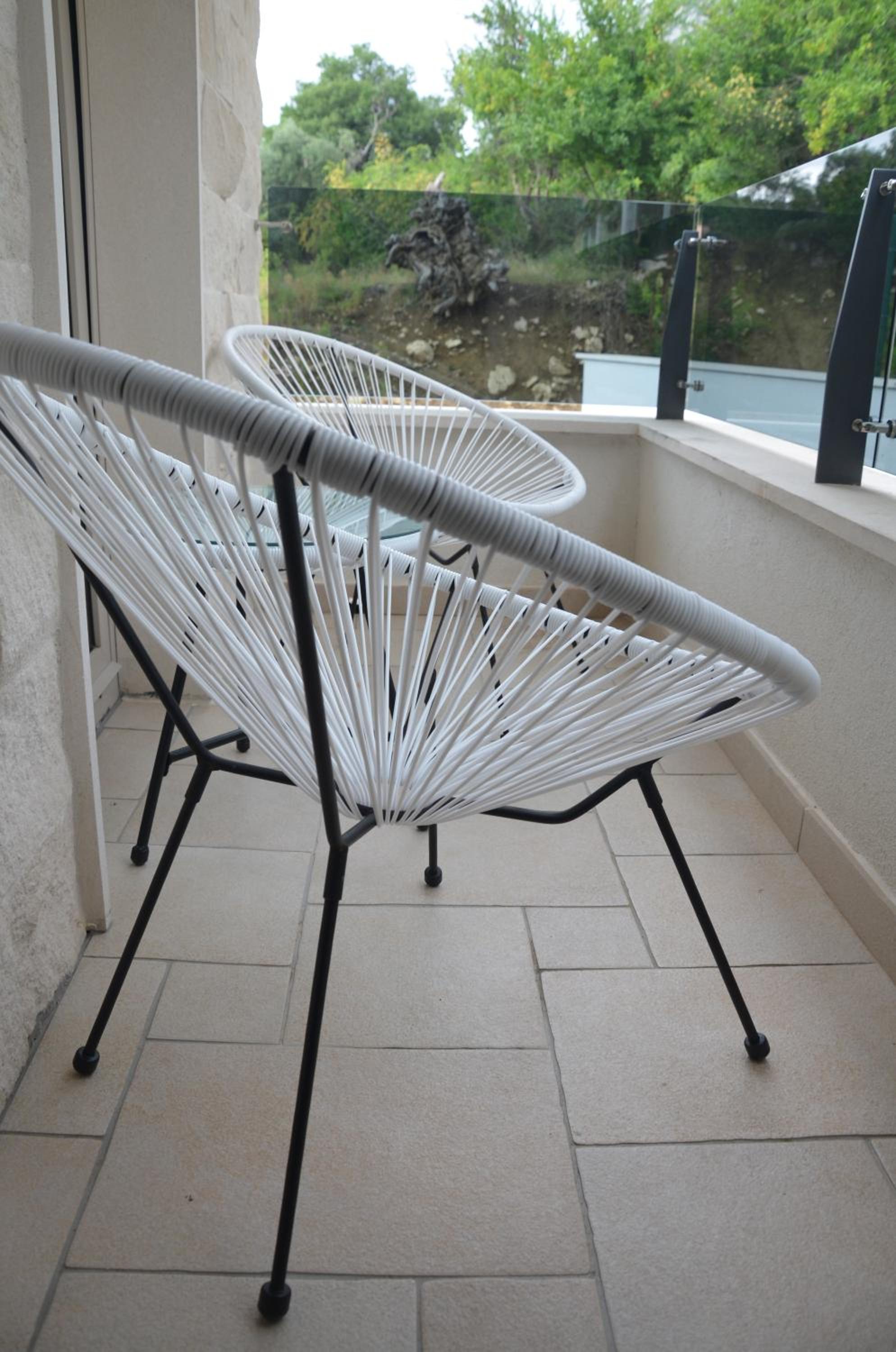 Suite with Balcony - Photo 10