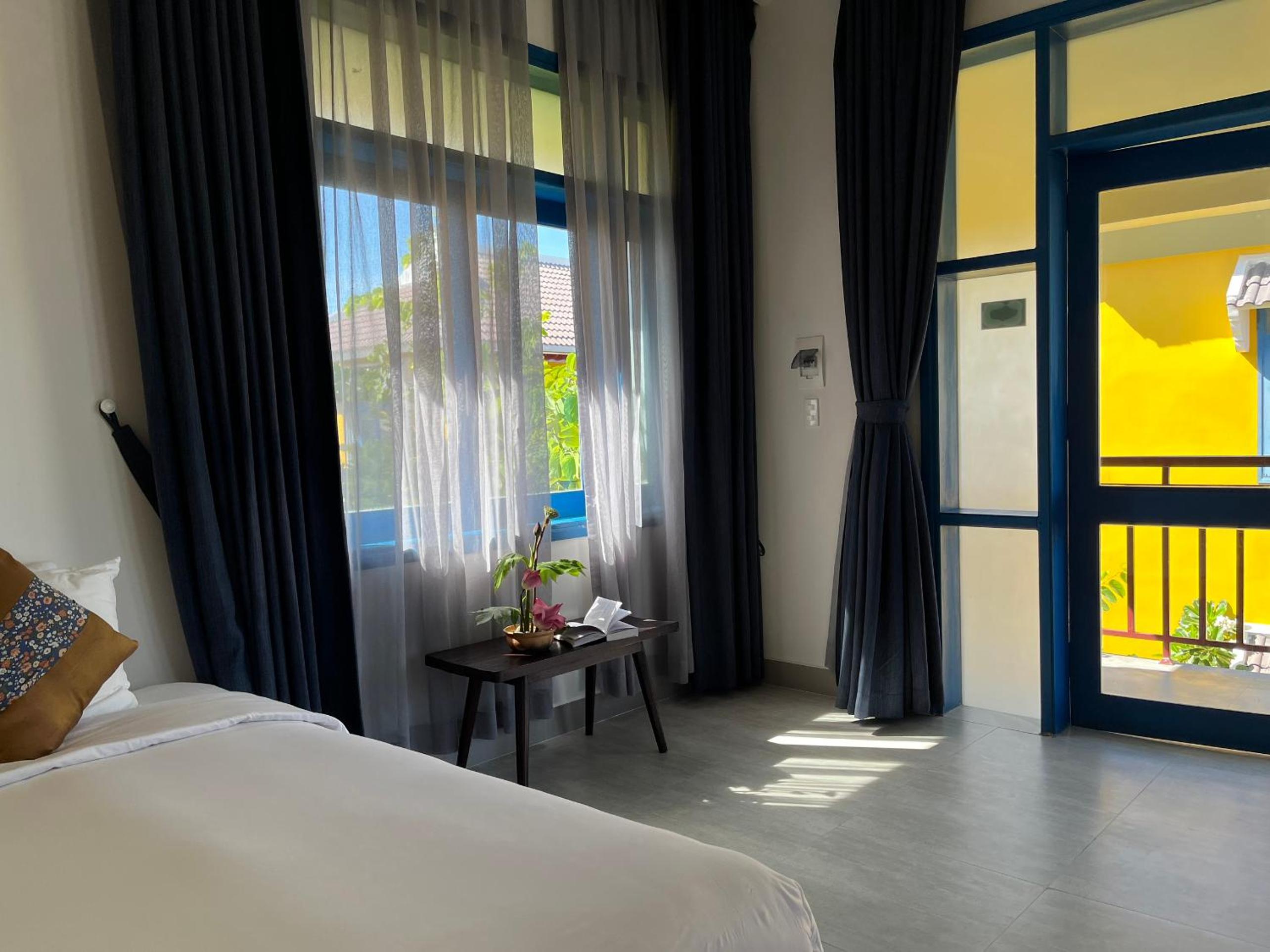 Deluxe Family Suite