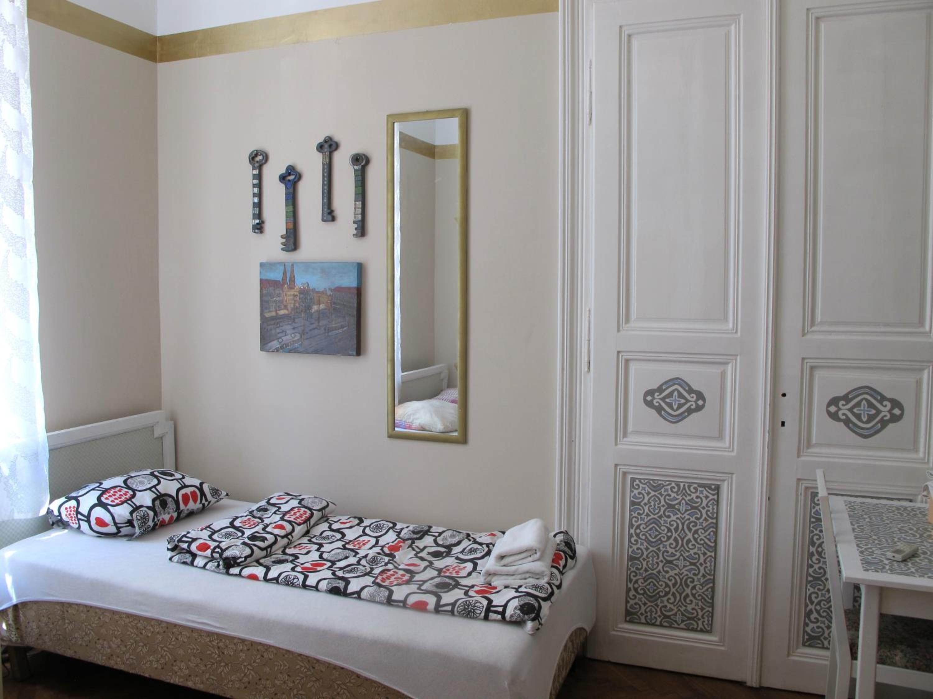 Triple Room - Photo 10