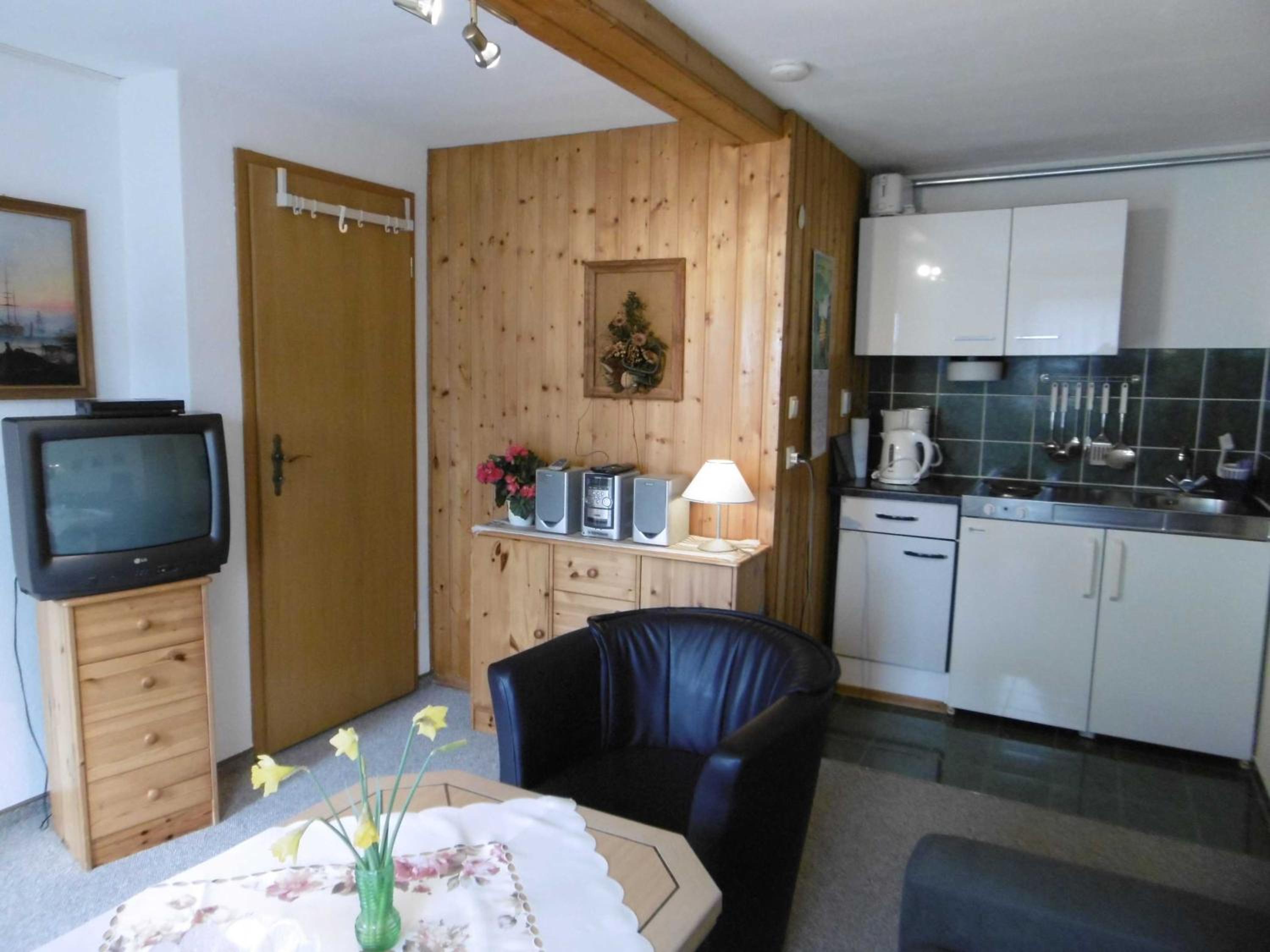 Apartment with Terrace photo 3