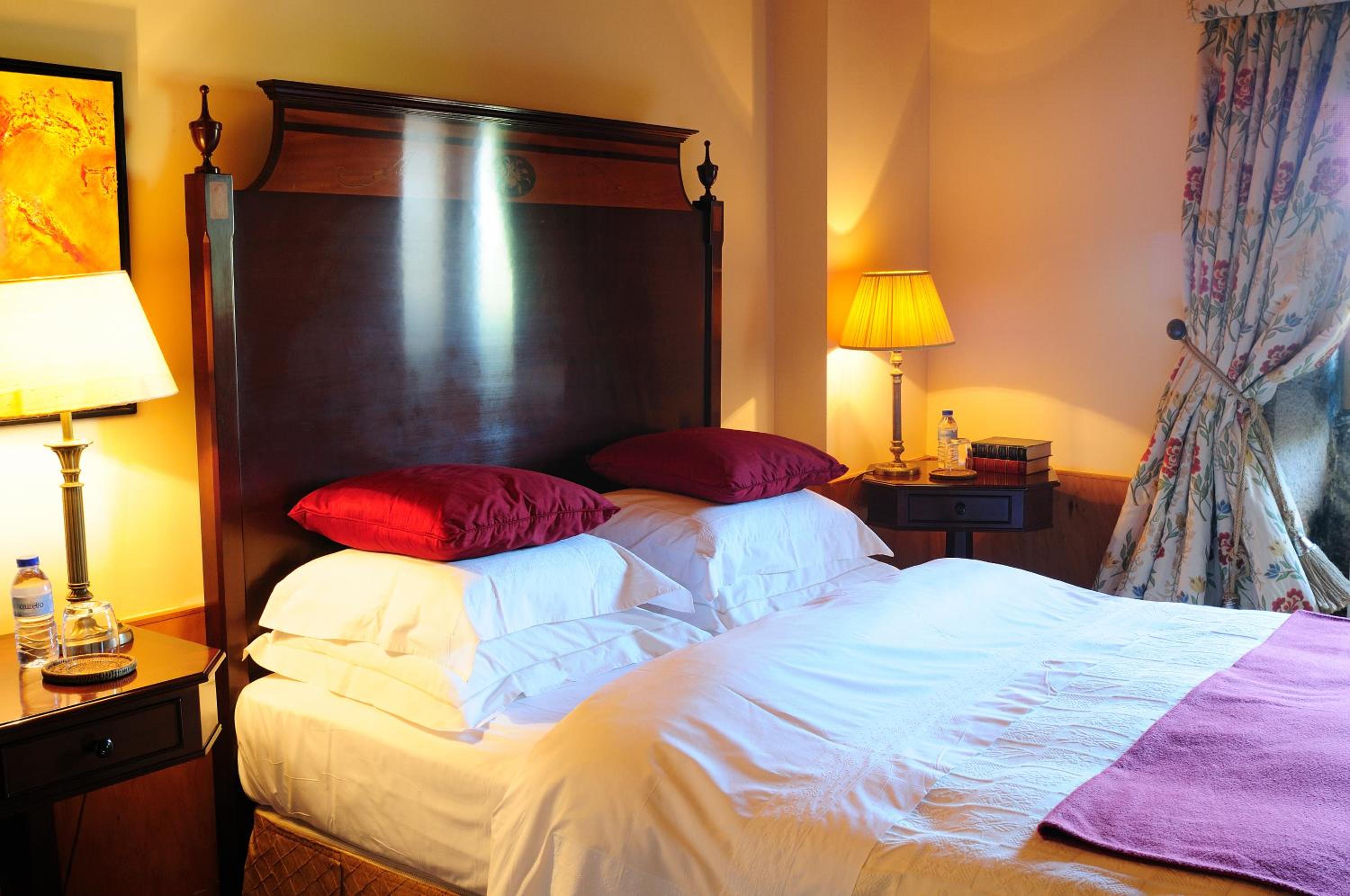 Standard Double Room - Photo 2
