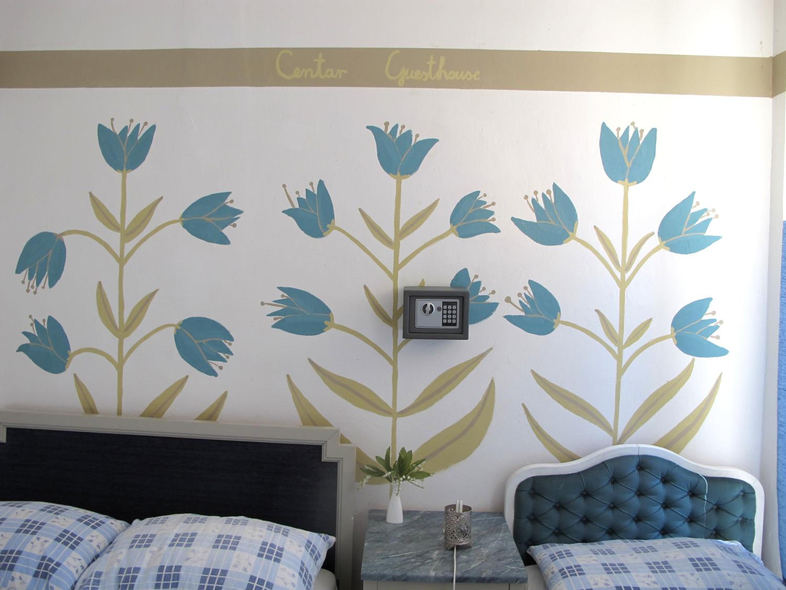 Triple Room - Photo 7