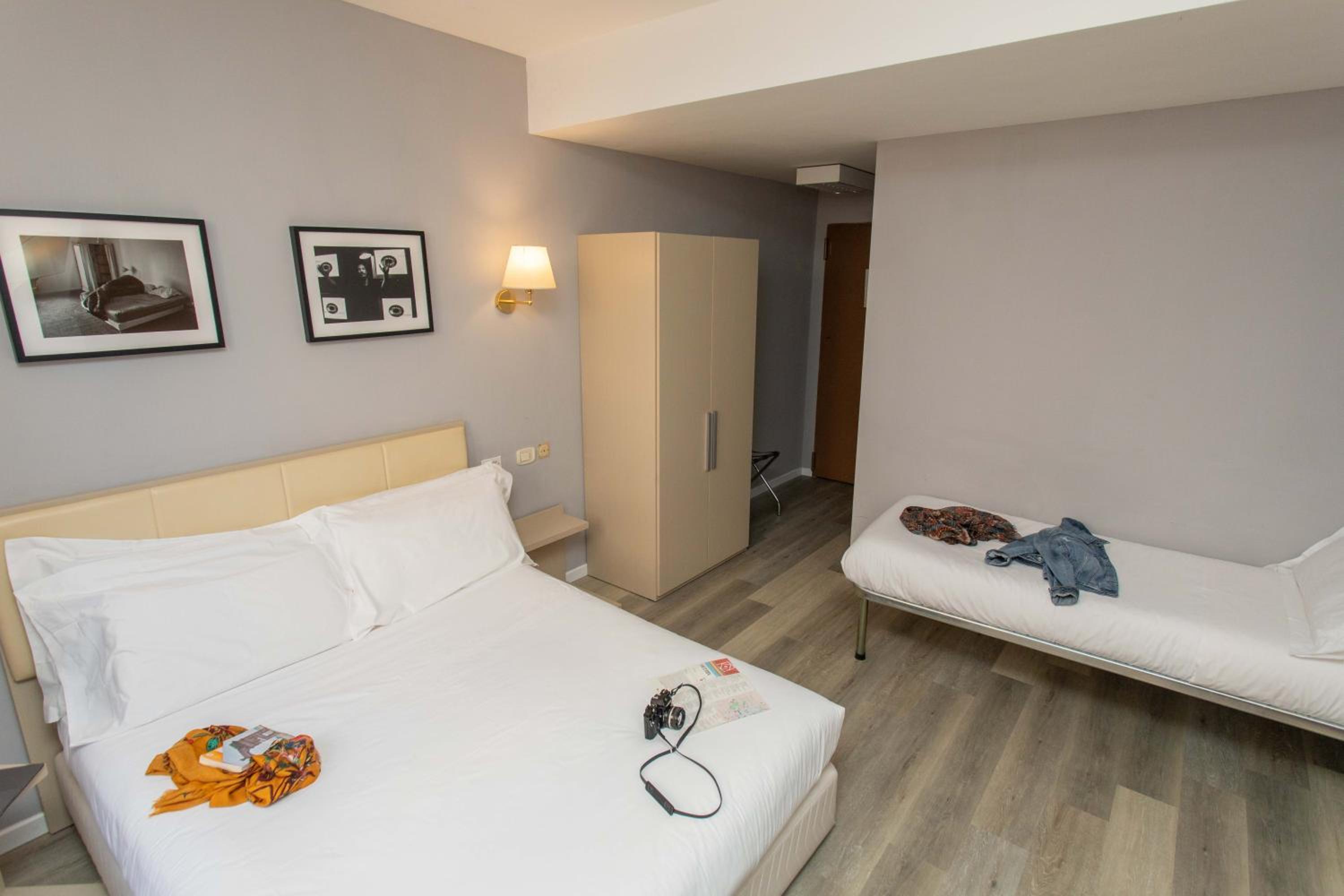 Superior Triple Room - Photo 4