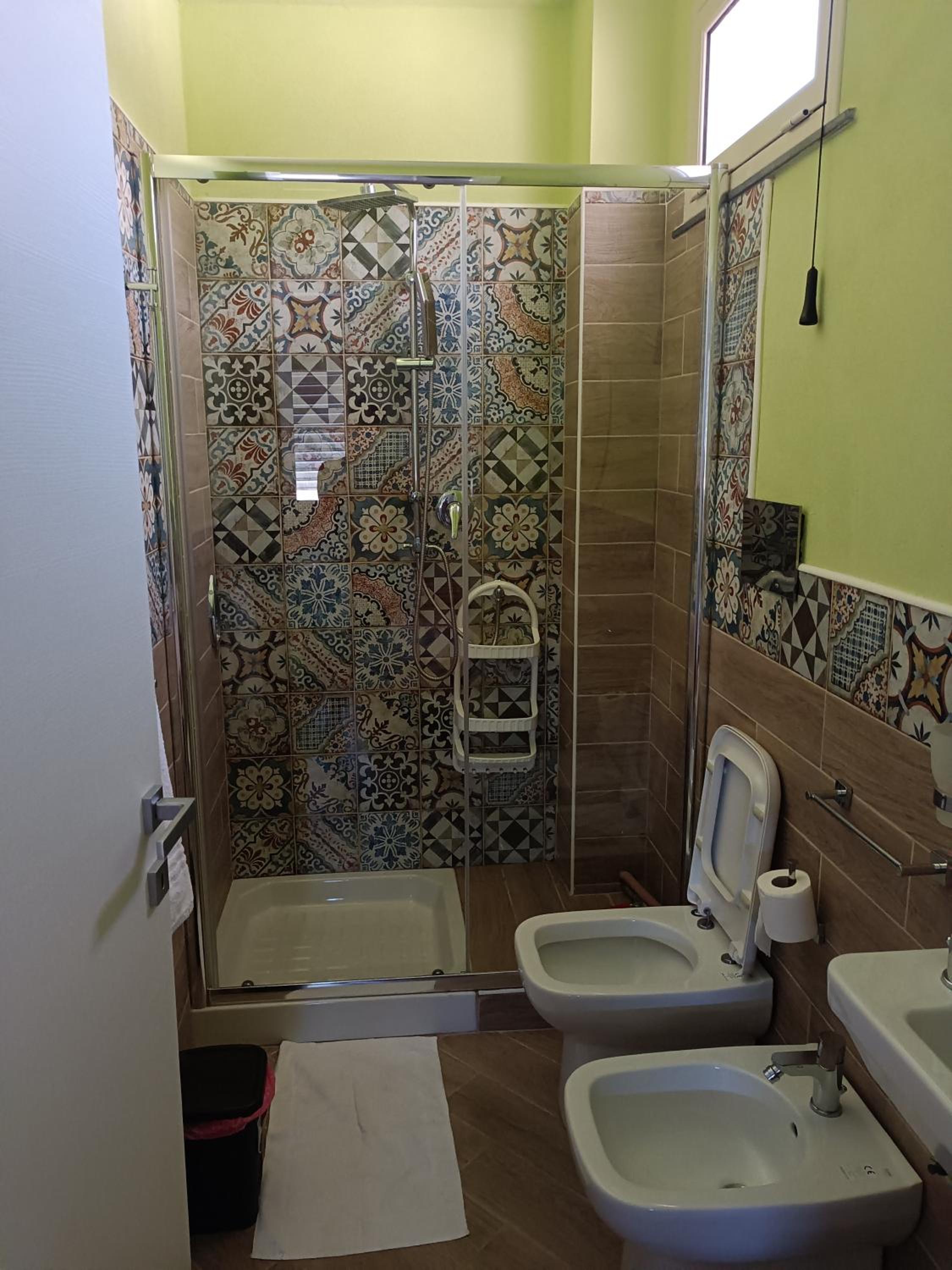 Double or Twin Room with Bathroom - Photo 20