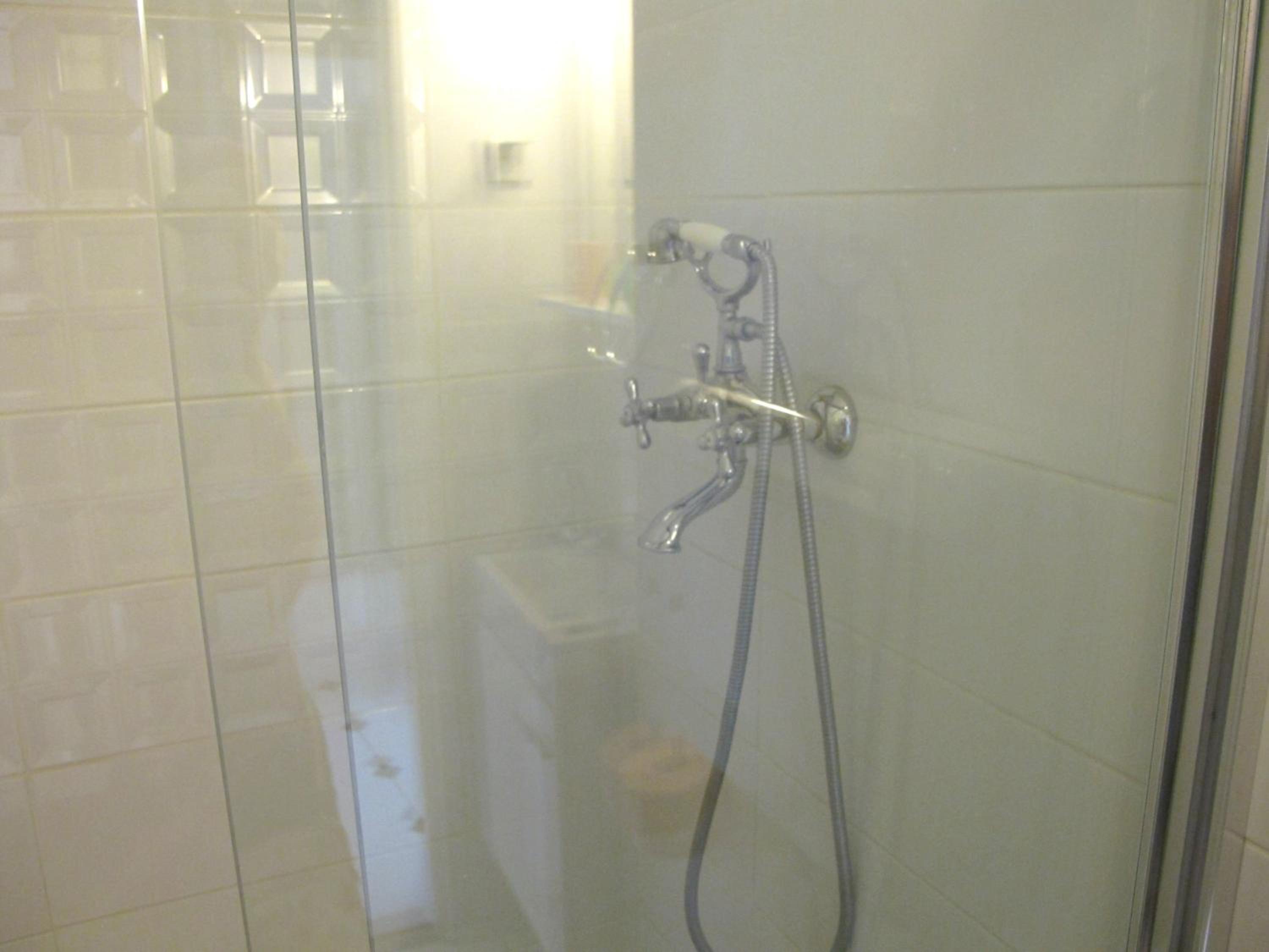 Triple Room - Photo 38