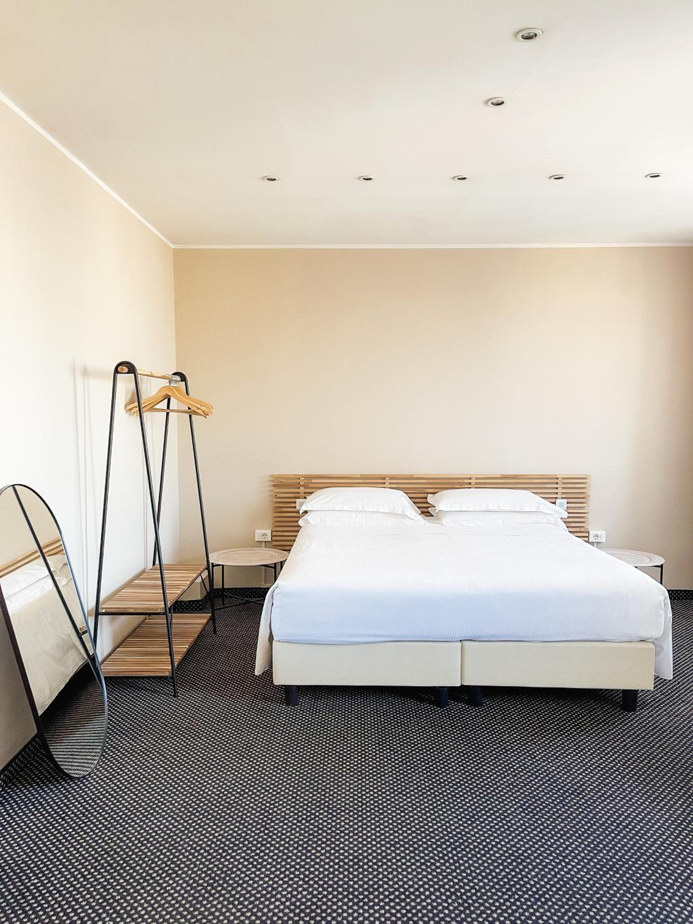 Junior Suite with Sea View Outdoor Spa Bath