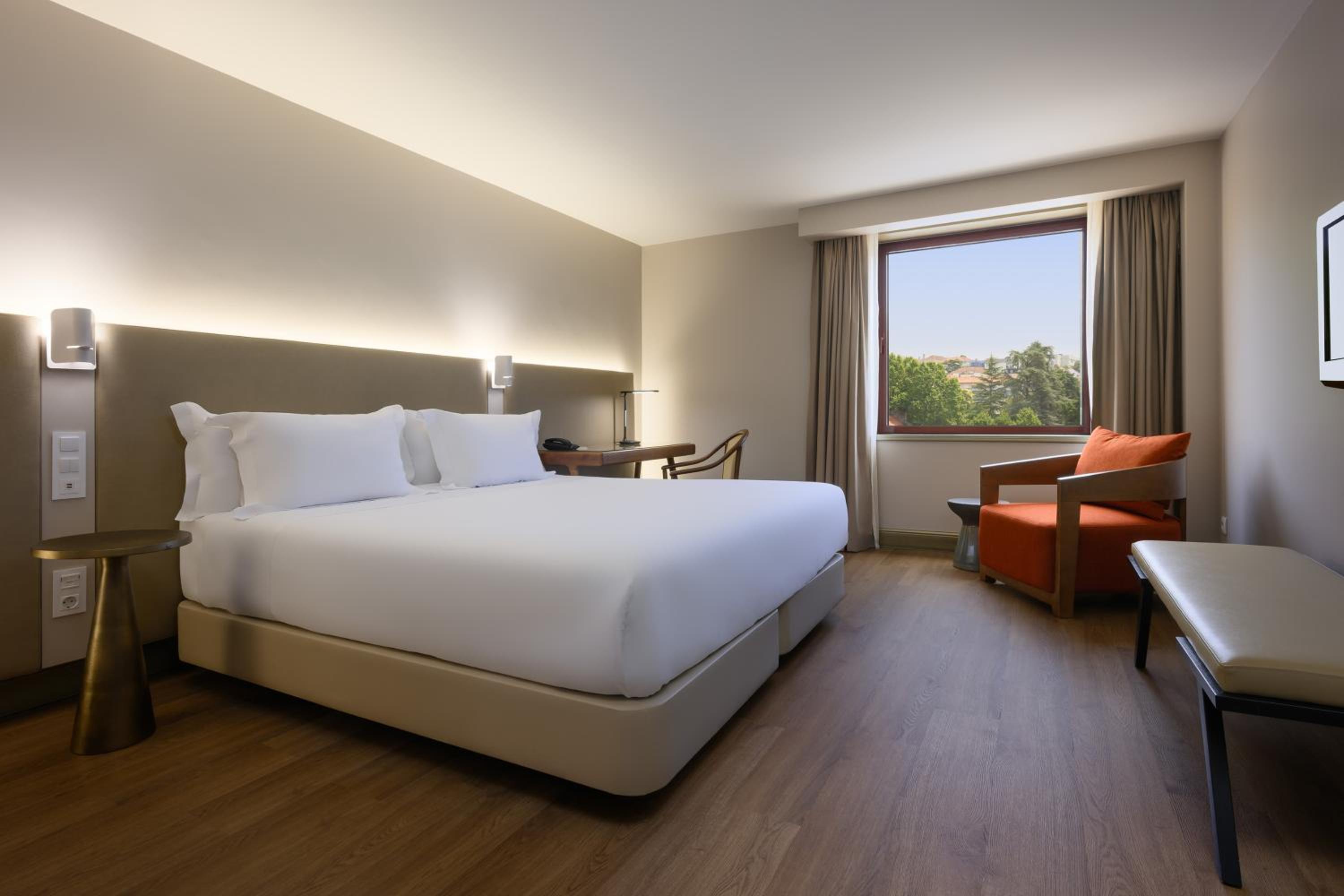 Standard Room - Photo 7