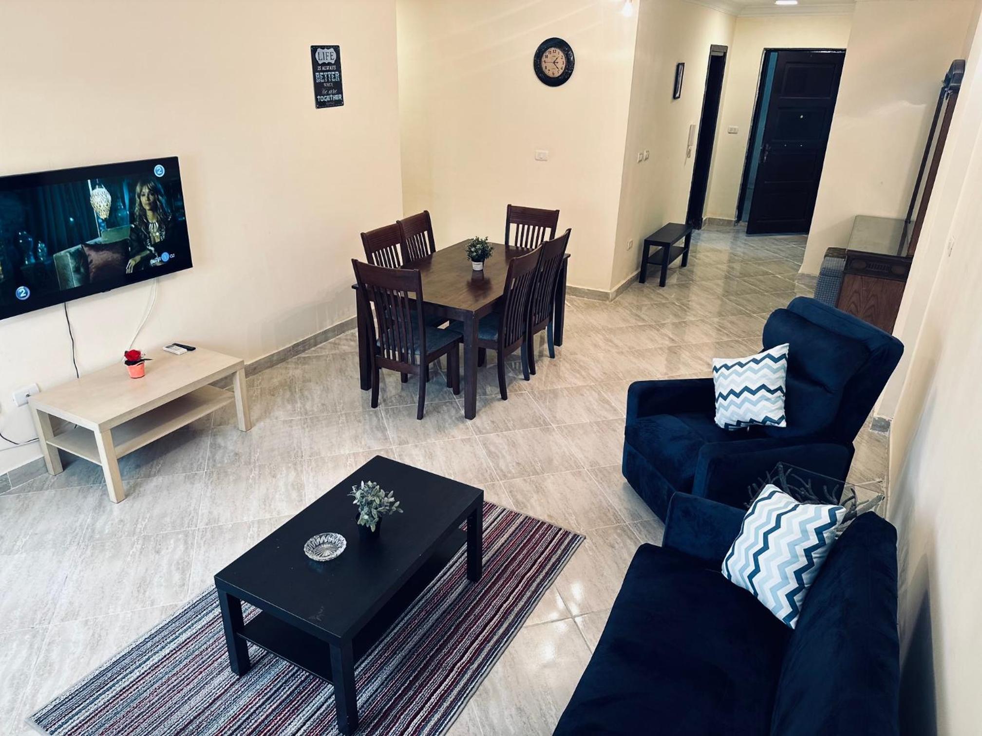 Apartment with Garden View