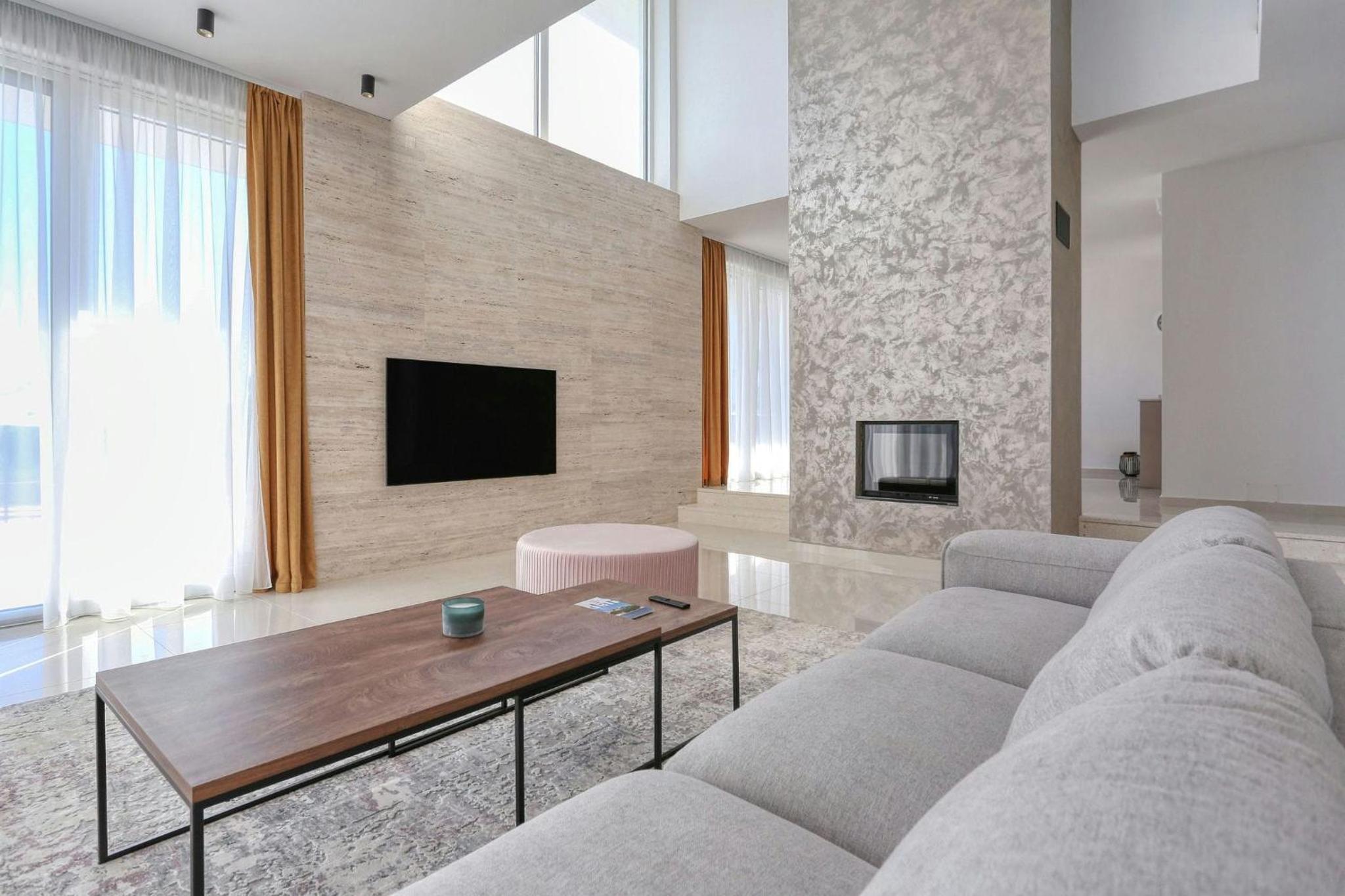 Villa with Sea View