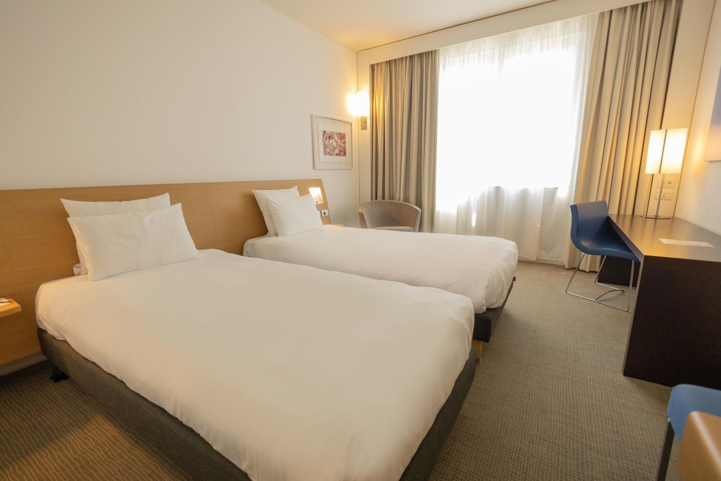 Superior Twin Room - Photo 3